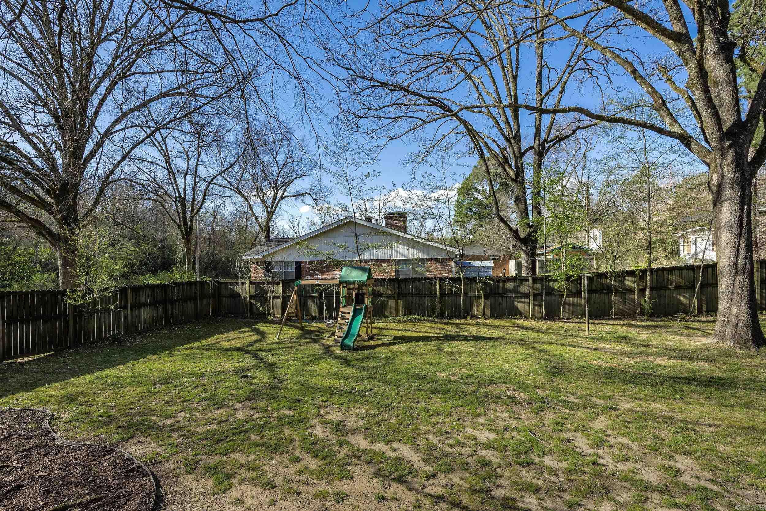 HALL PLAZA - Residential