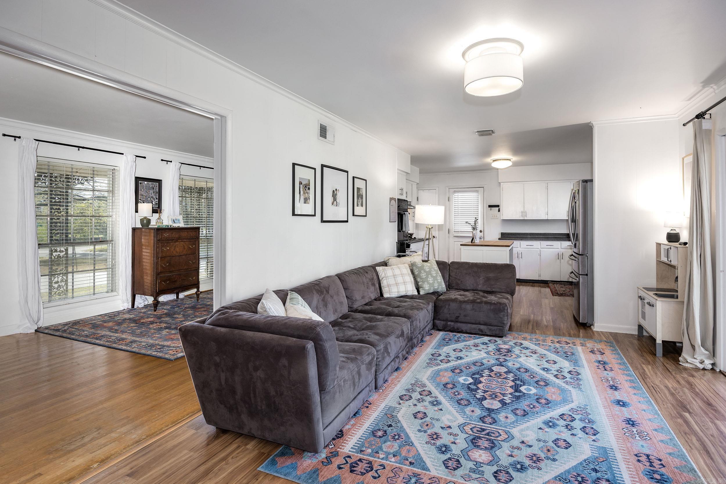 HALL PLAZA - Residential