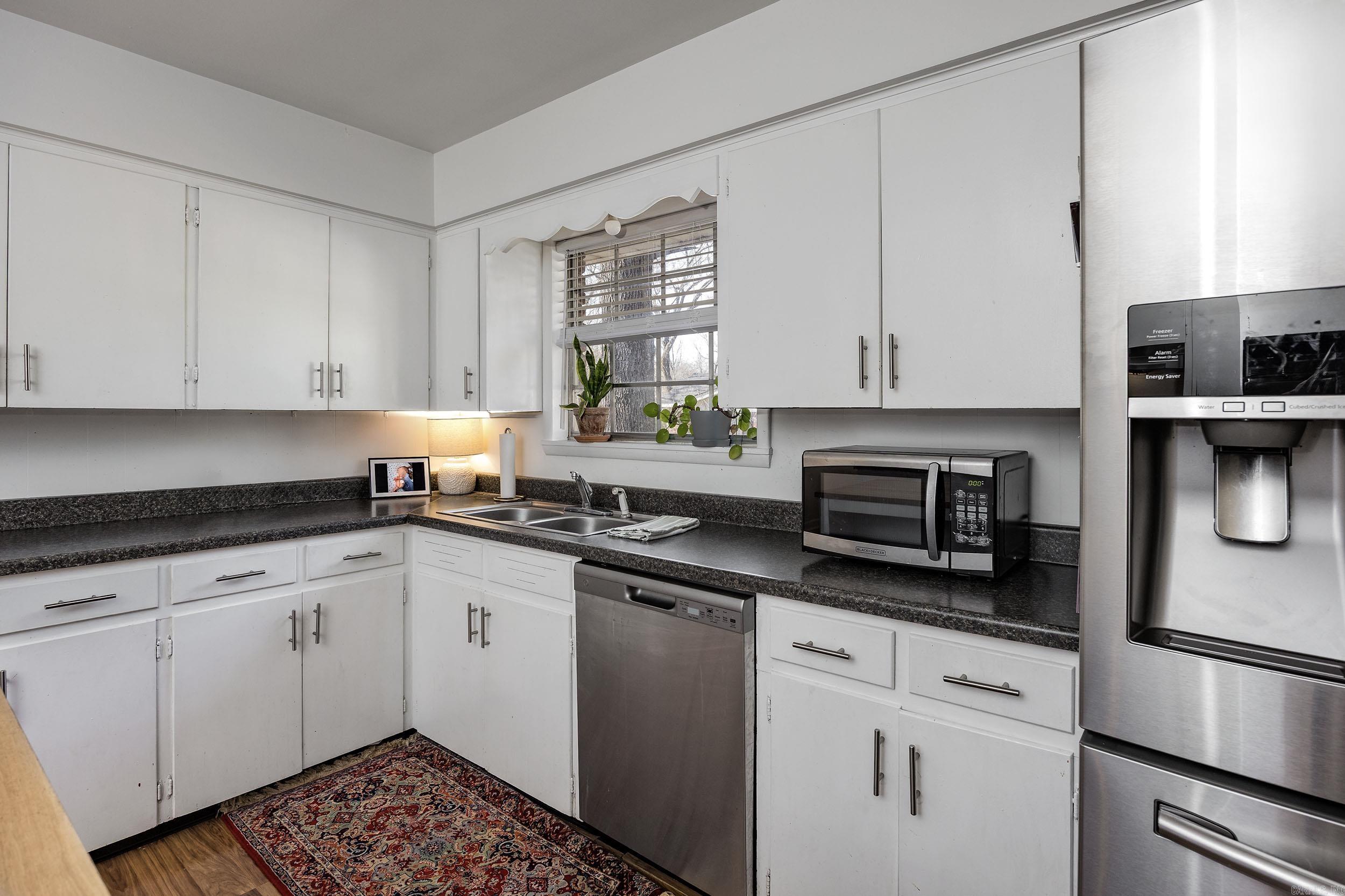 HALL PLAZA - Residential