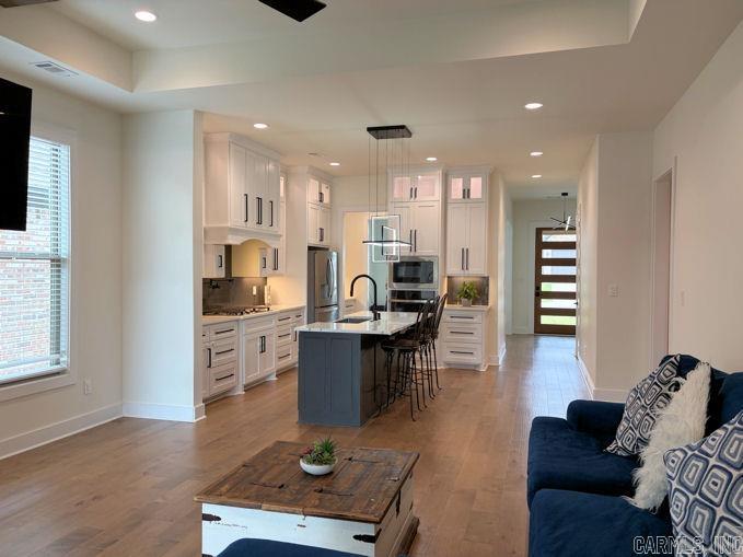 FLETCHER VALLEY "FLETCHER RIDGE" - Residential Lease