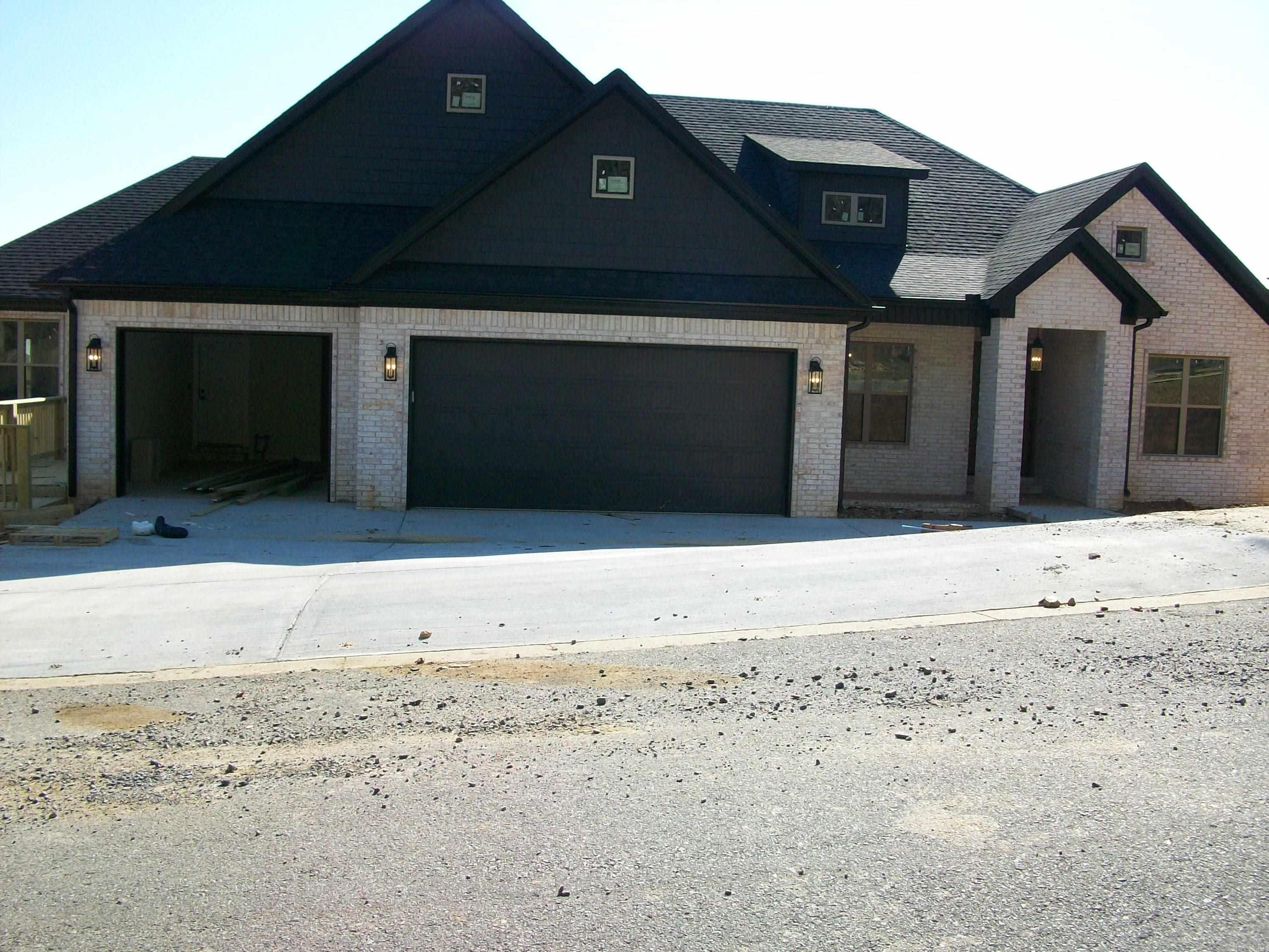 BENT TREE ESTATES - Residential