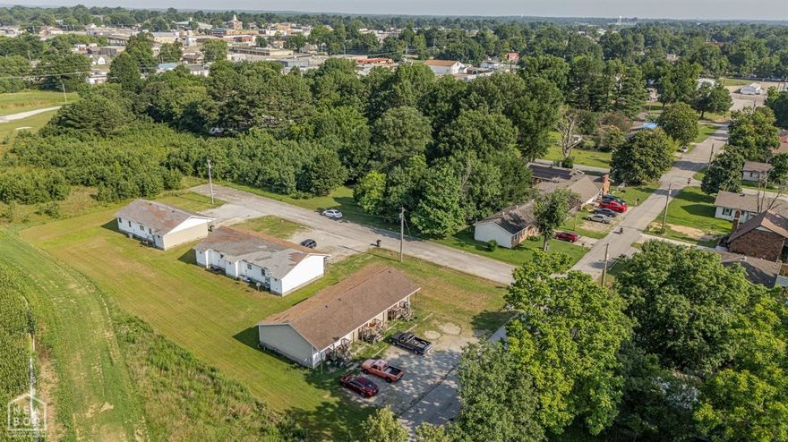 Investment opportunity in Paragould AR, 52 total units. Seller prefers to sell in a package deal but there are options to split units. Major cash flow investment.