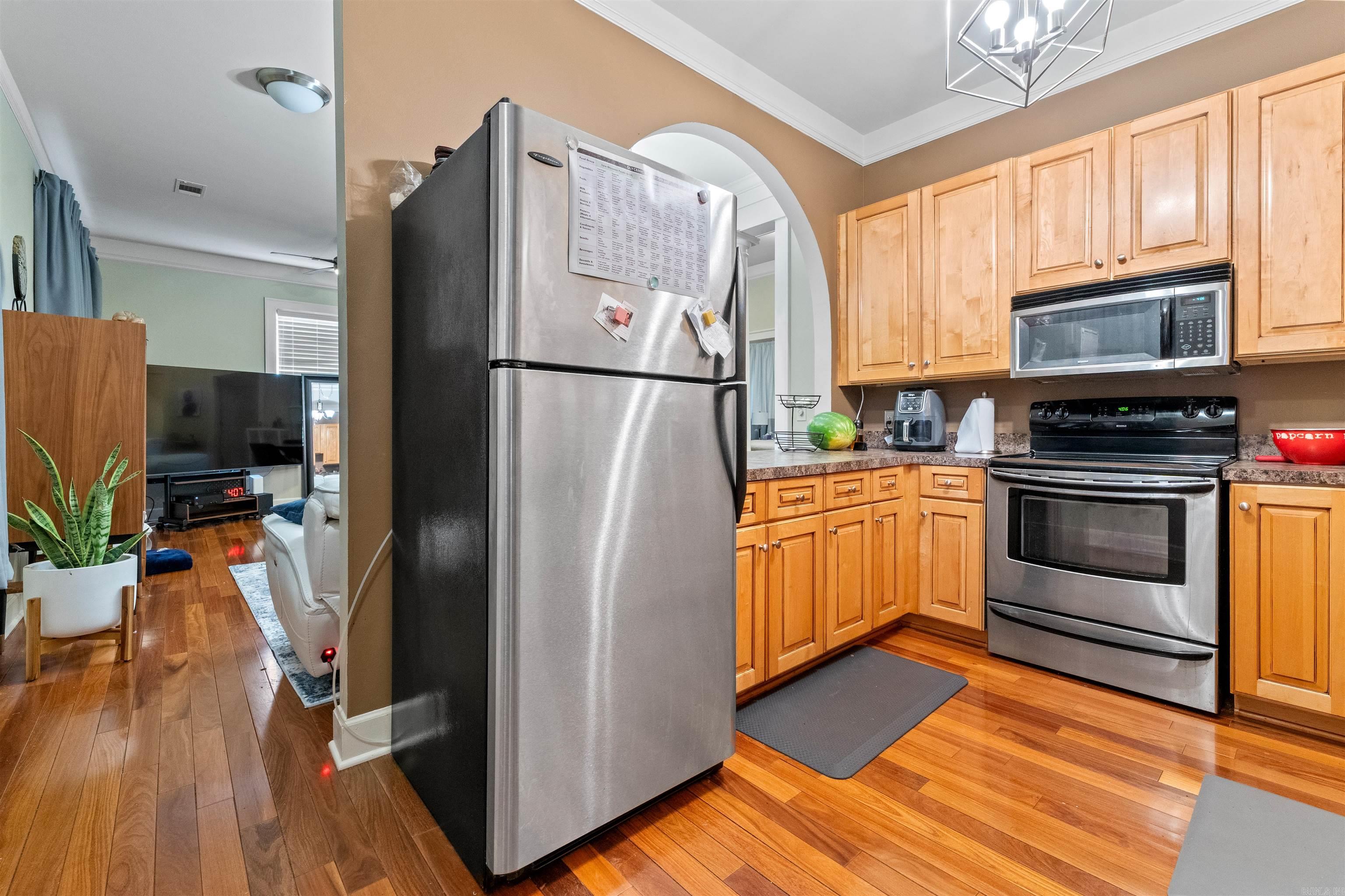 THE CAROLINE HPR - Residential