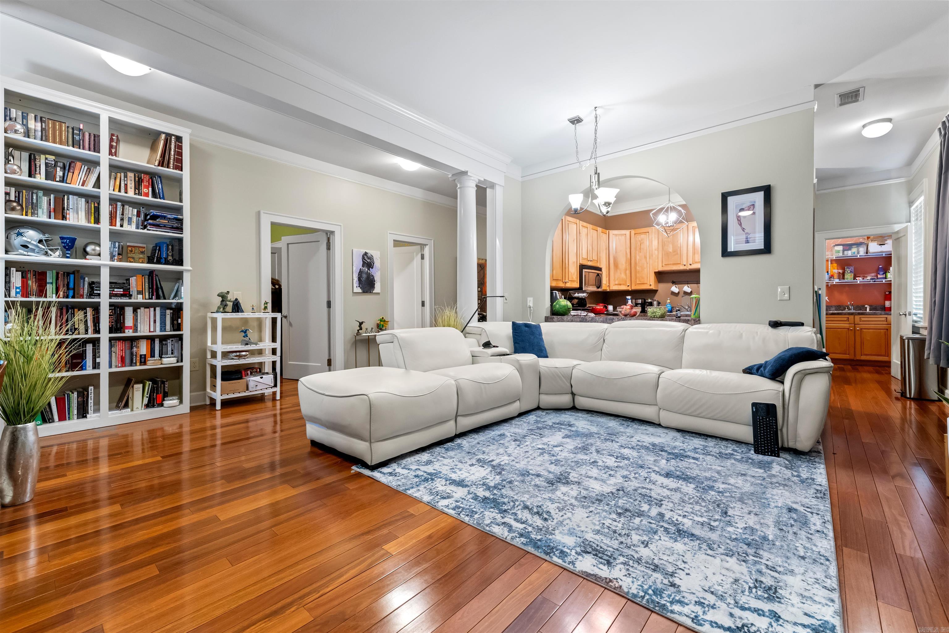 THE CAROLINE HPR - Residential