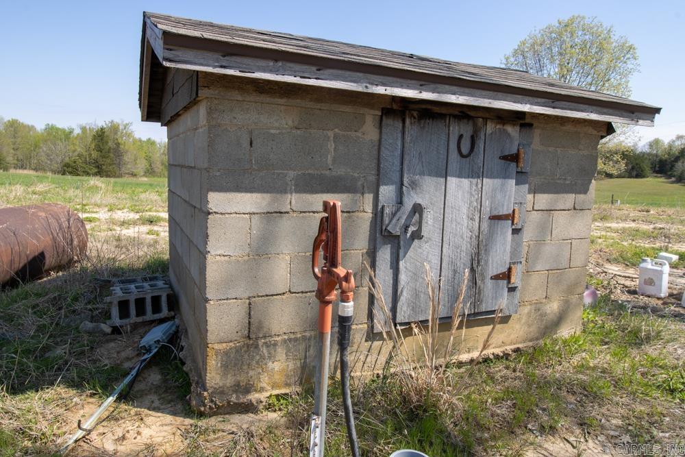 Metes & Bounds - Land