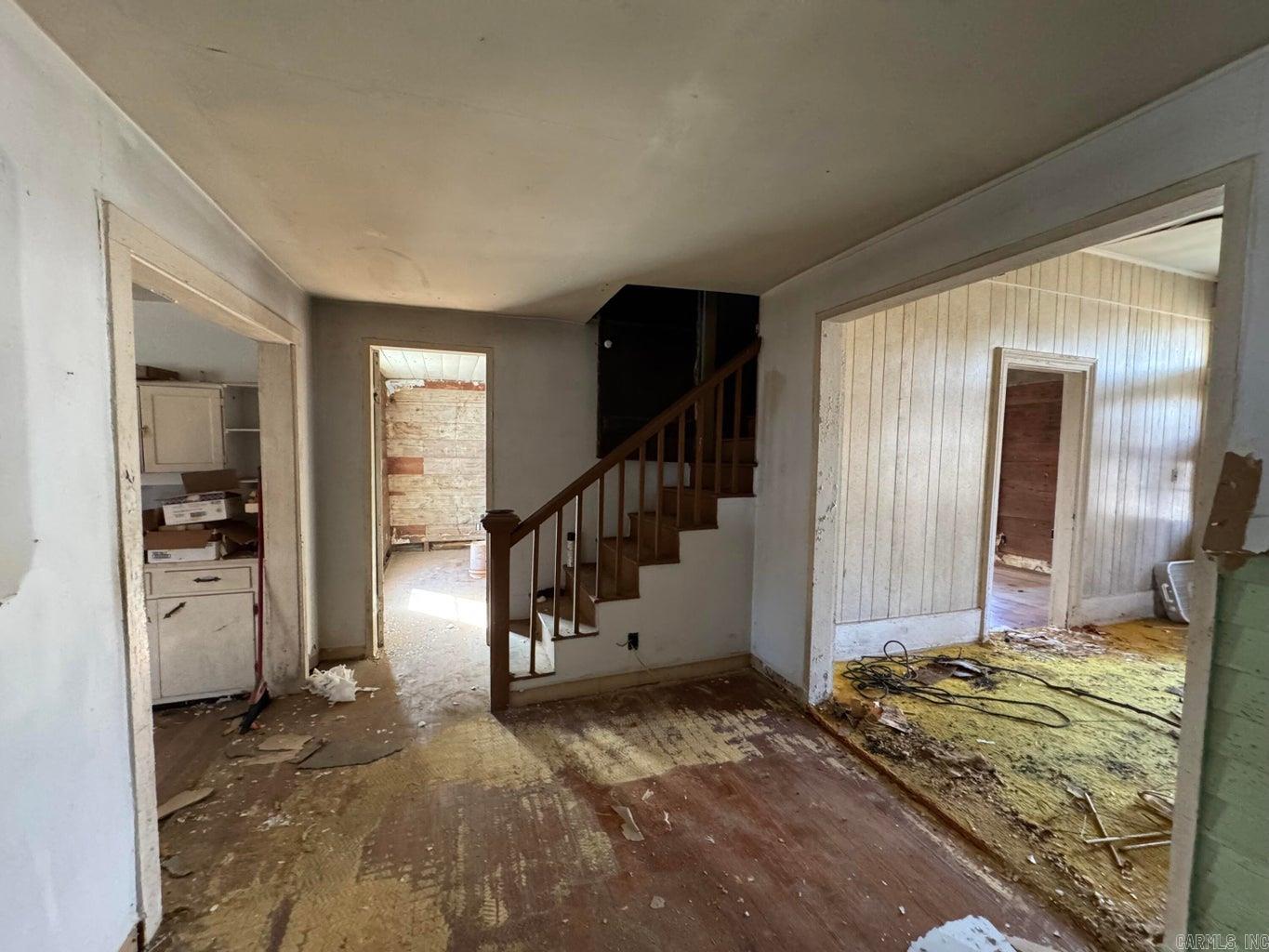 Metes & Bounds - Residential