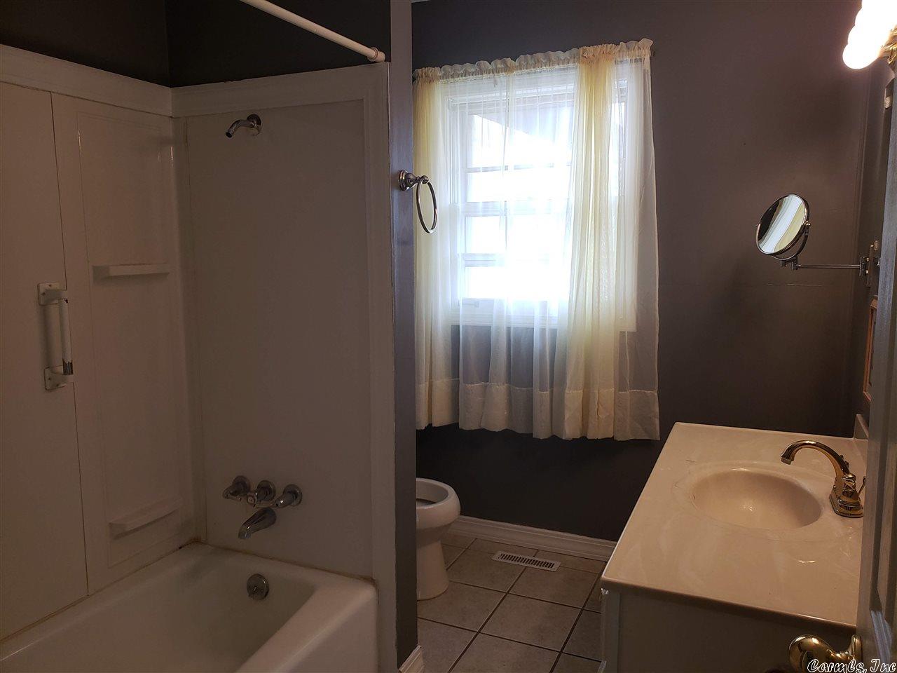 Sequoyah - Residential Lease