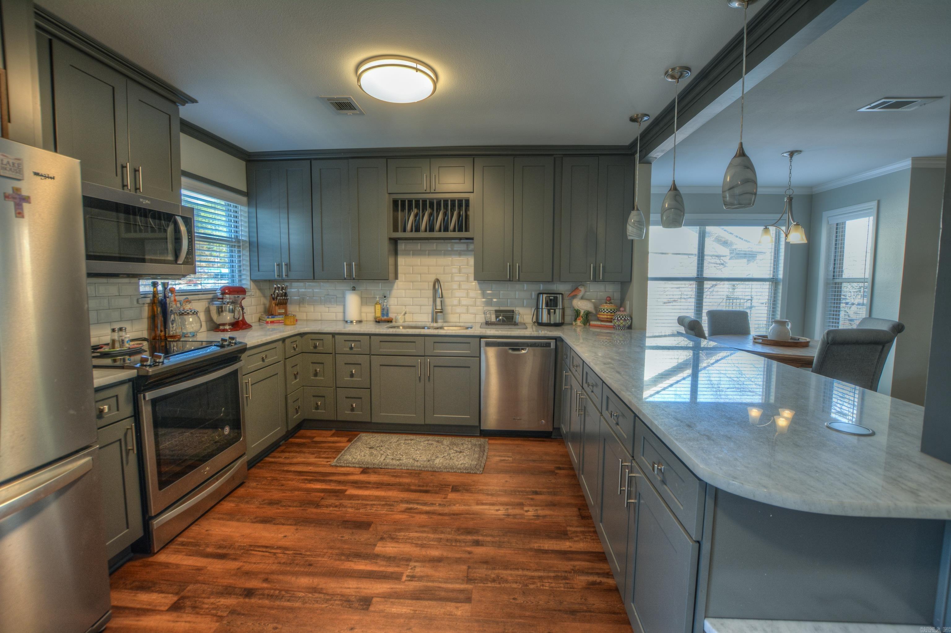 Westport Bay Town House - Residential