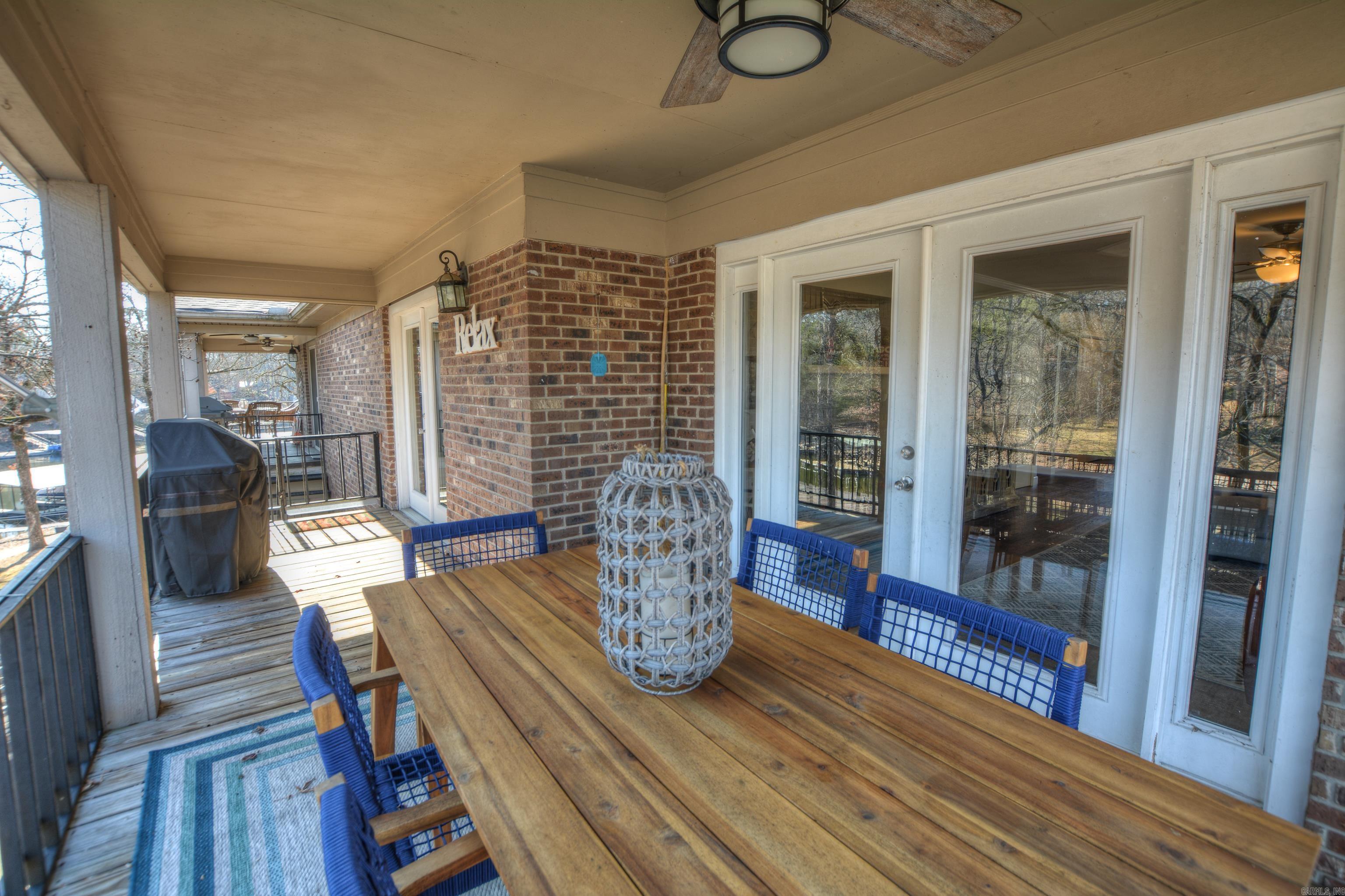 Westport Bay Town House - Residential