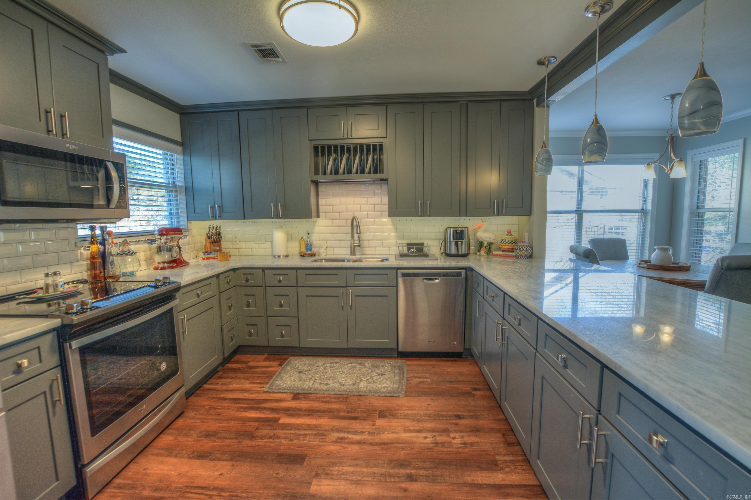 Westport Bay Town House - Residential