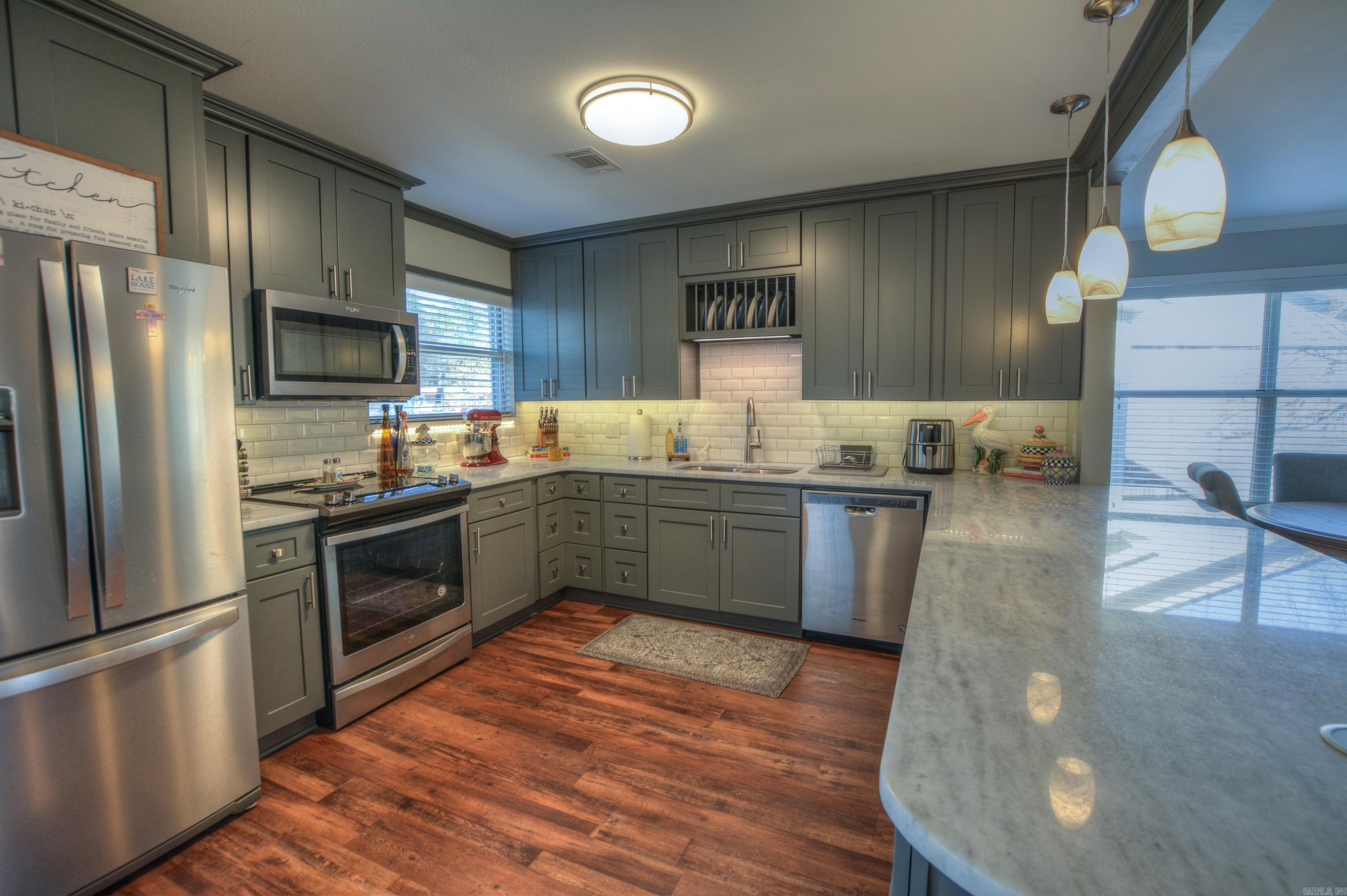 Westport Bay Town House - Residential