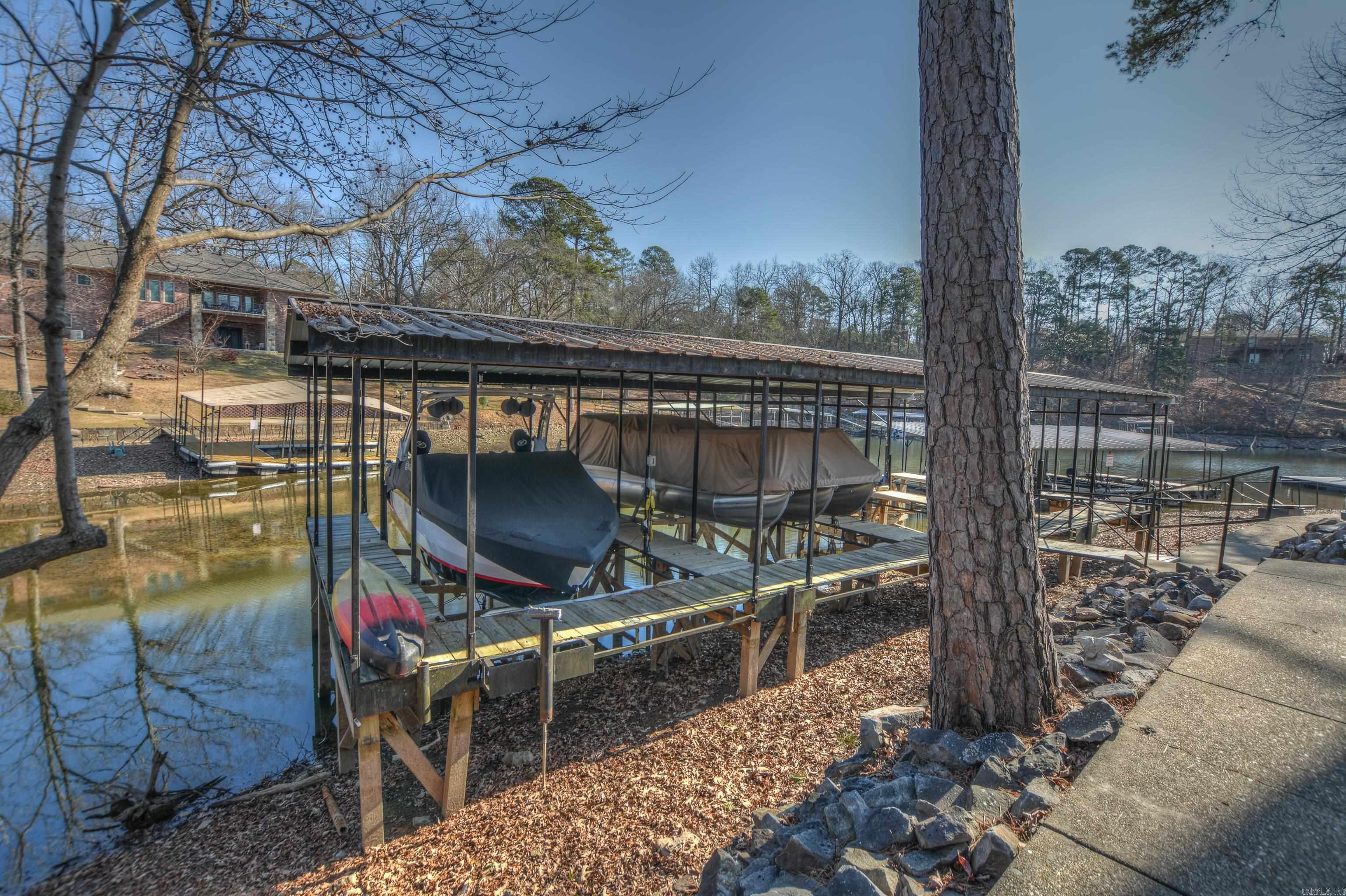 Westport Bay Town House - Residential