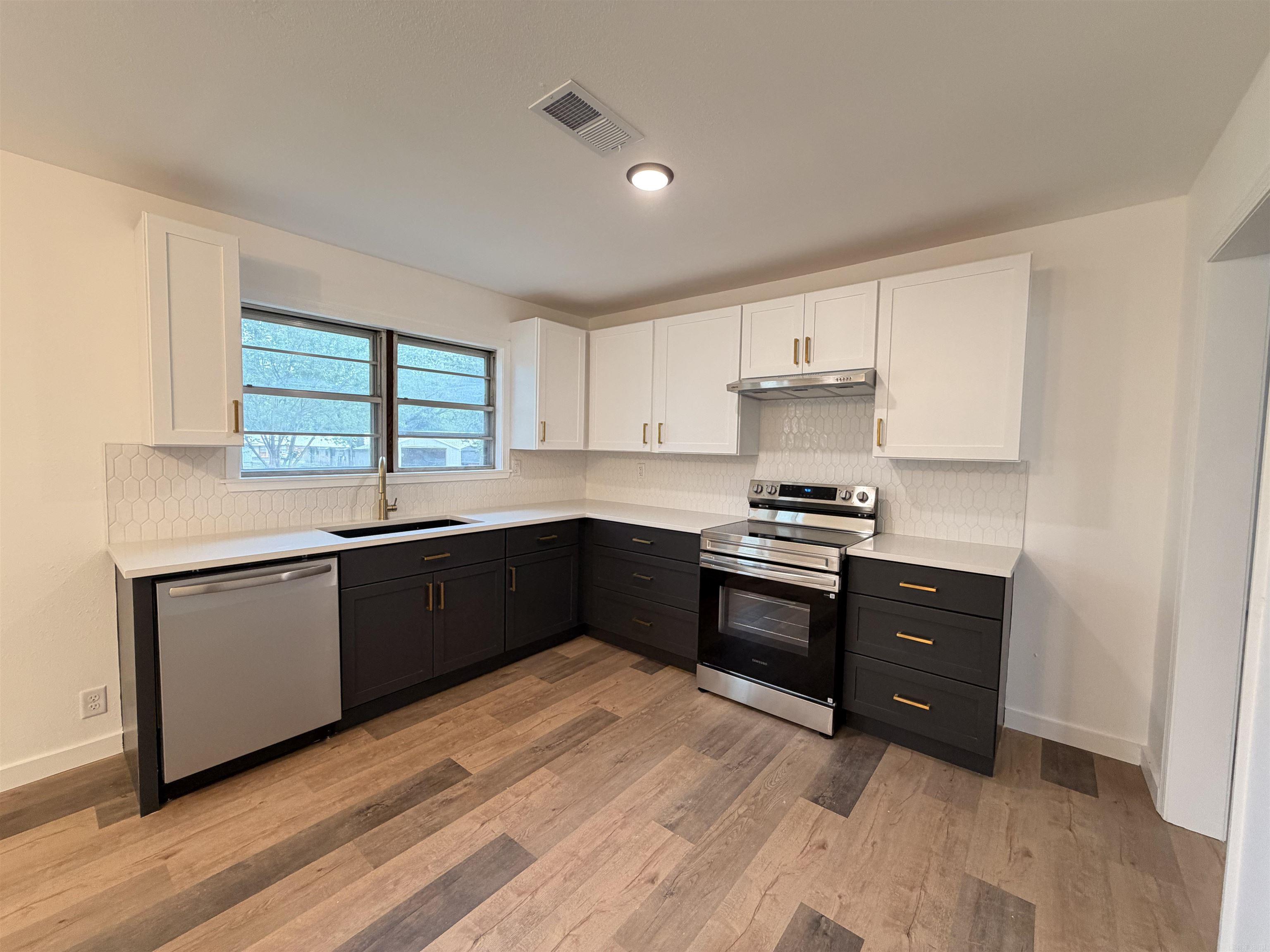 COLLEGE ADD (BEEBE) - Residential