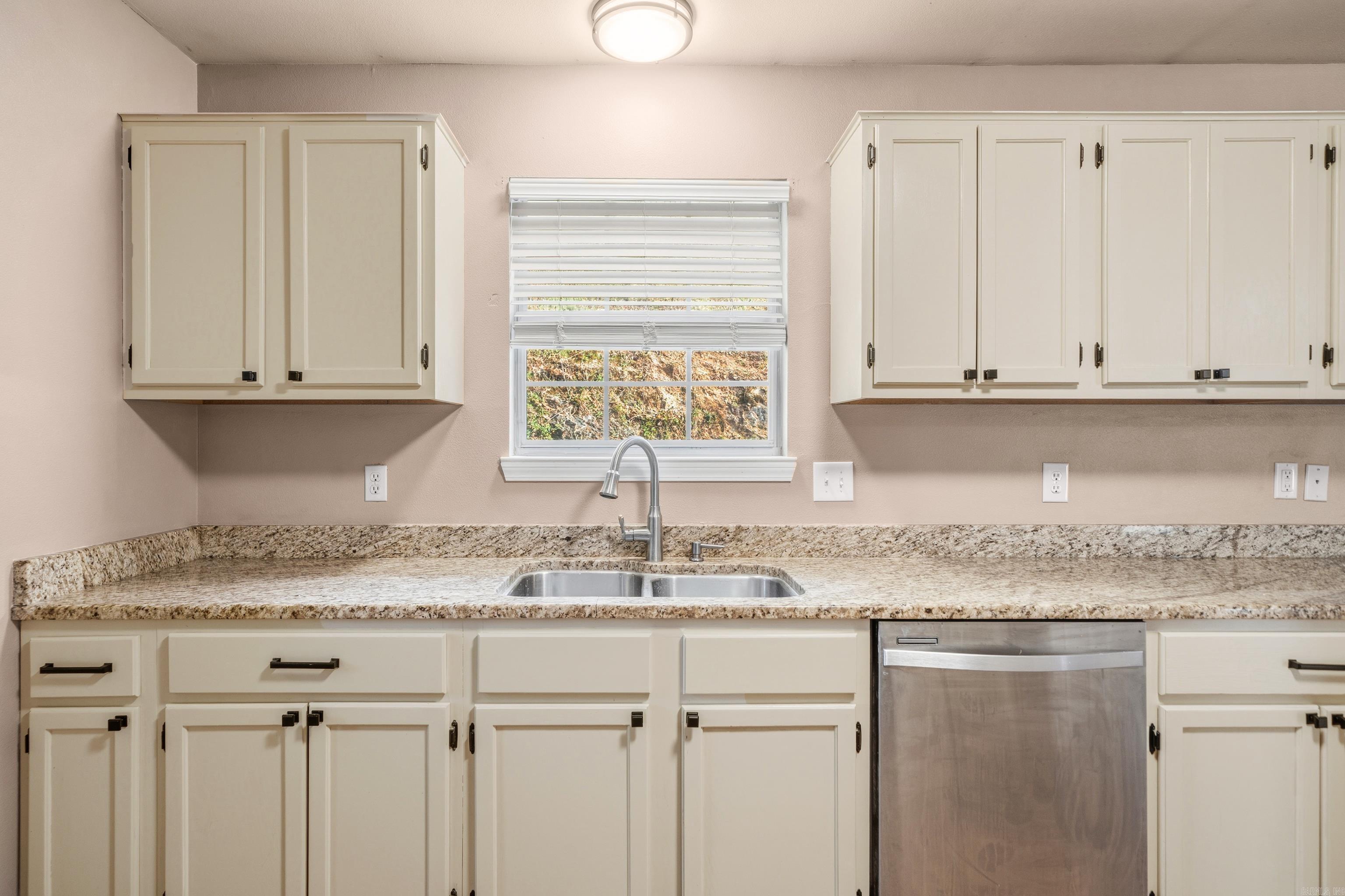 PINE MEADOWS - Residential