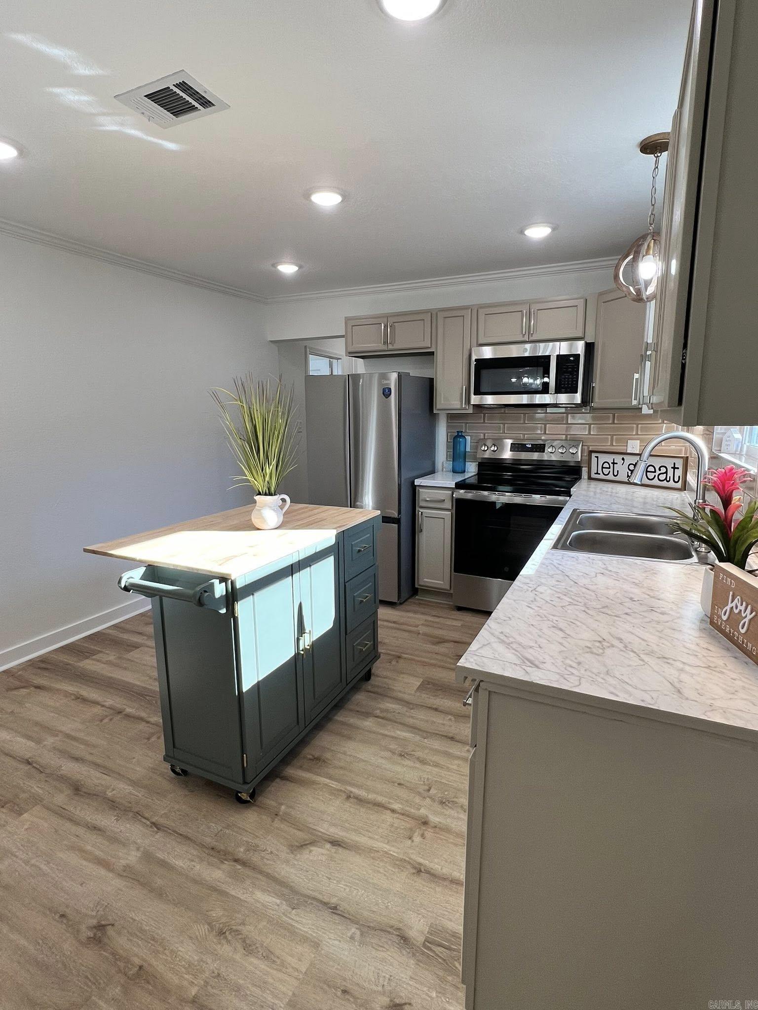 TURNER ADD - Residential