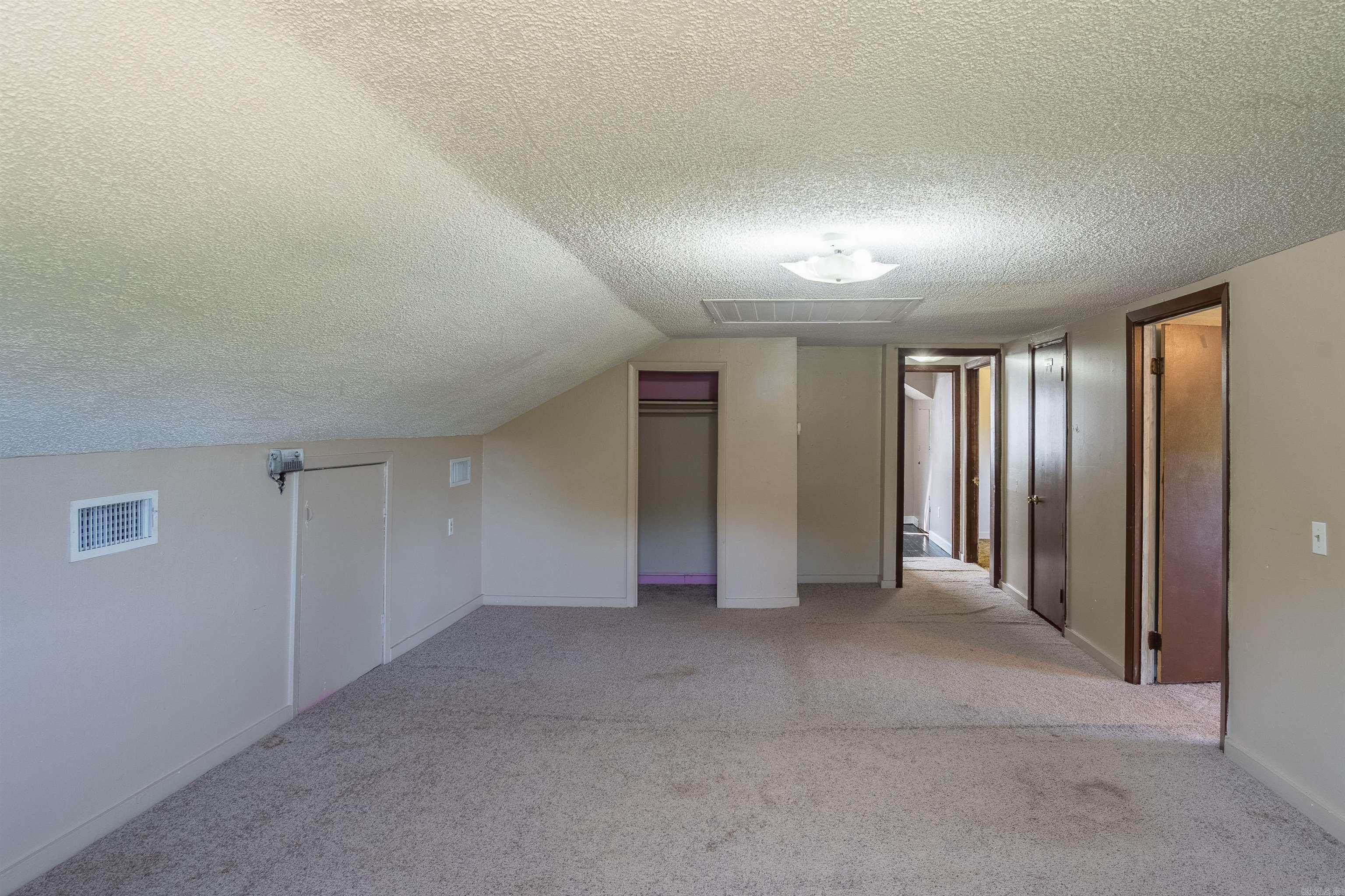 ROSE BUD OUTLOTS - Residential