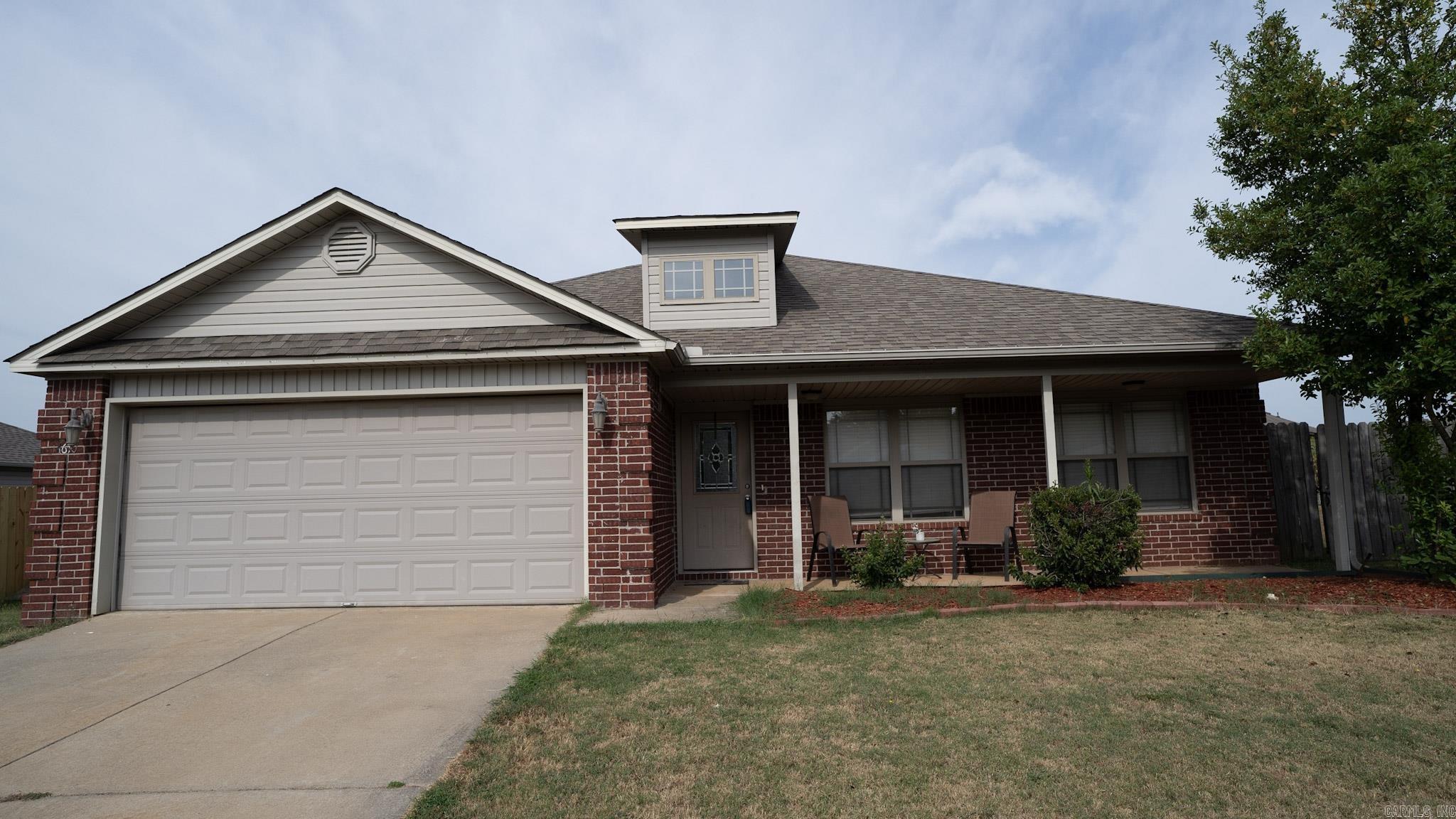 PARKWAY MEADOWS - Residential