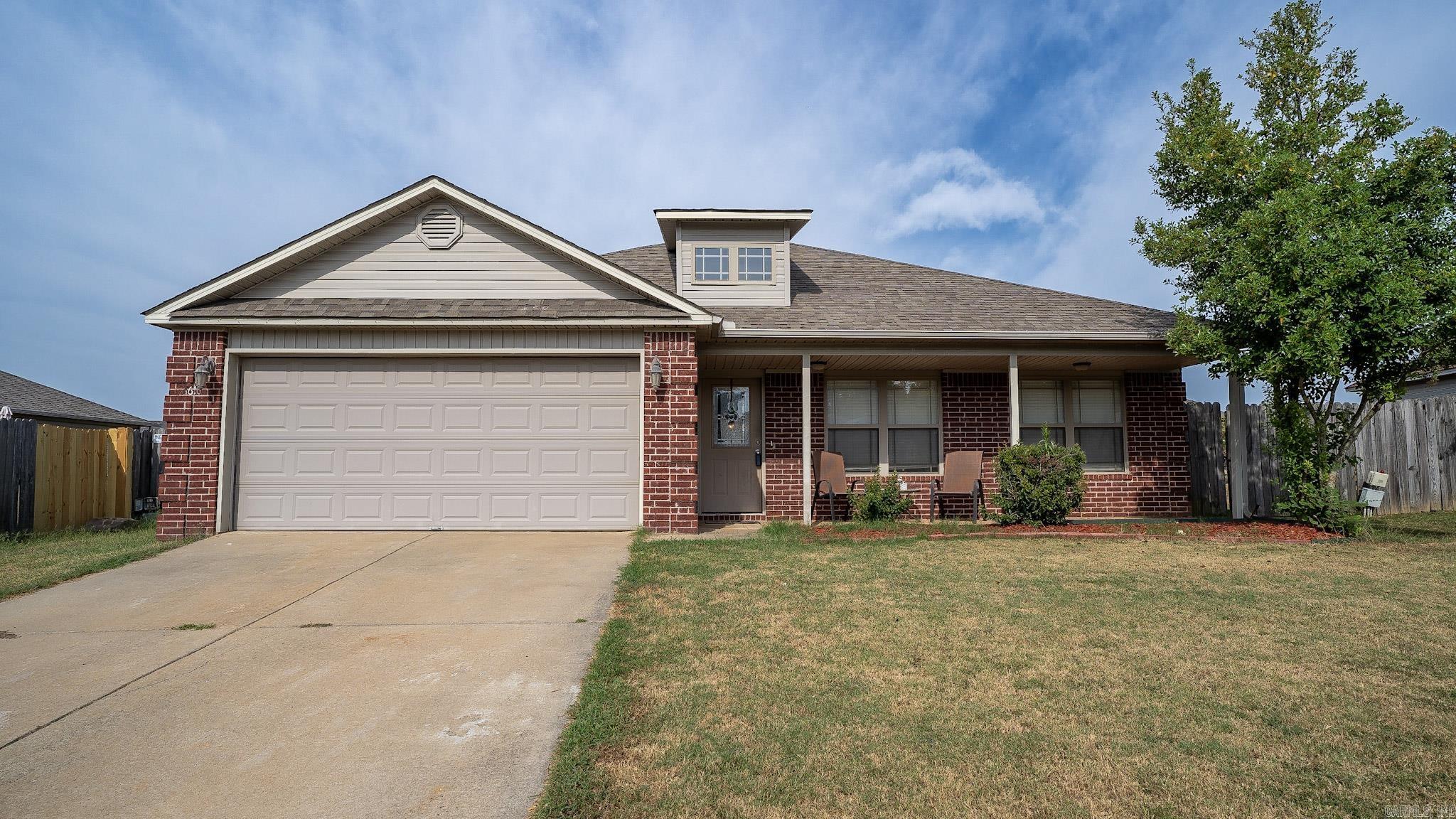 PARKWAY MEADOWS - Residential