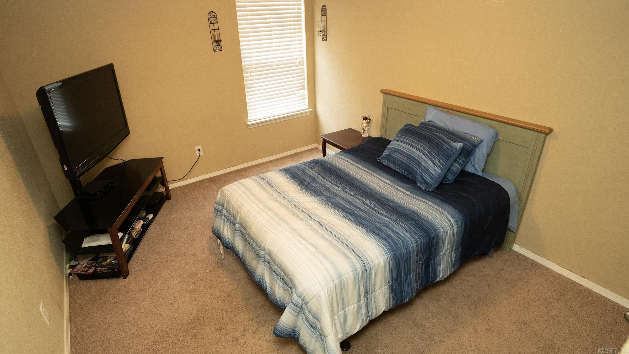 PARKWAY MEADOWS - Residential