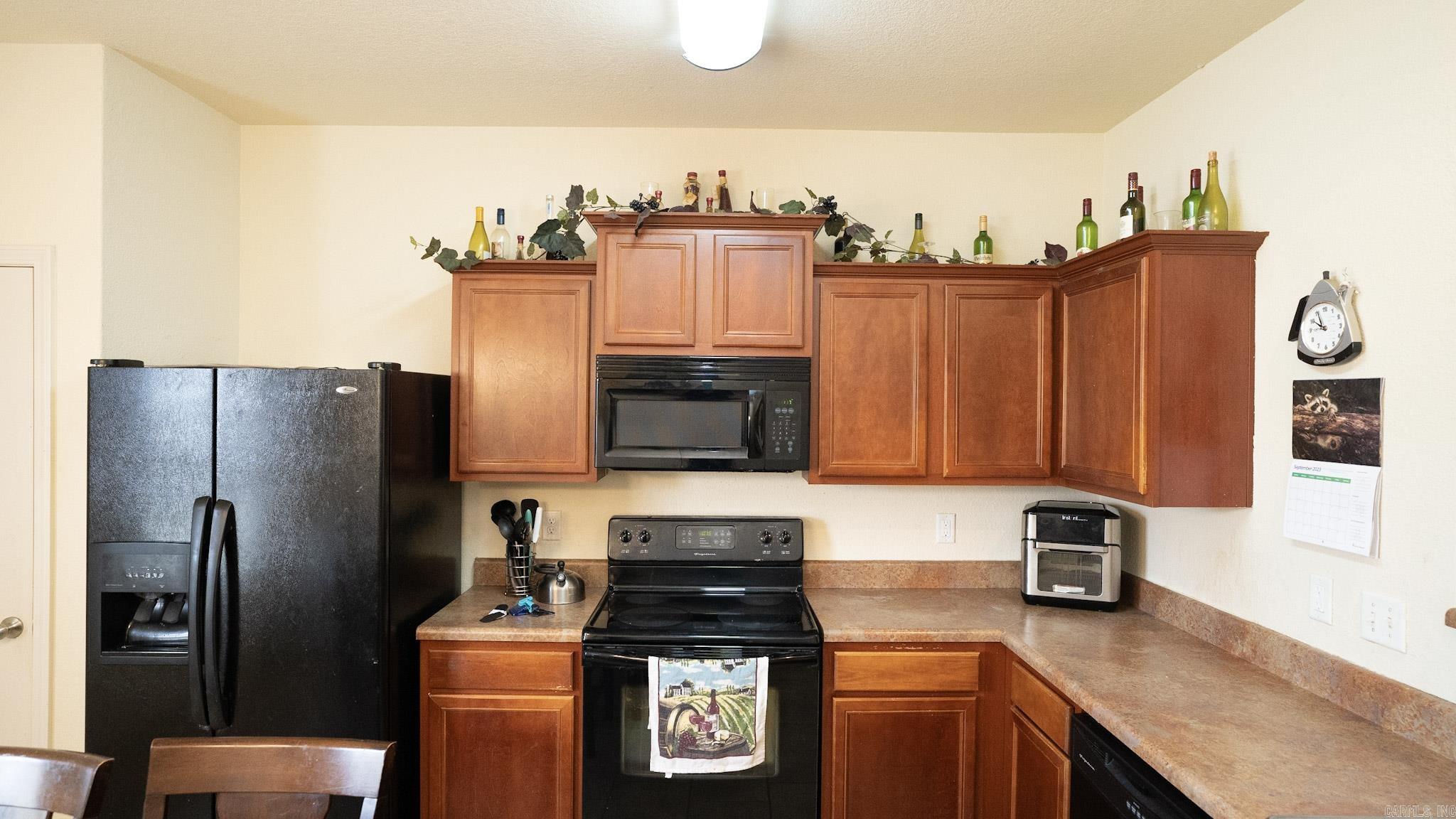 PARKWAY MEADOWS - Residential