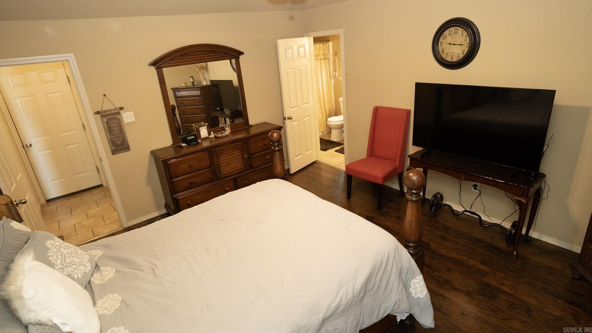 PARKWAY MEADOWS - Residential