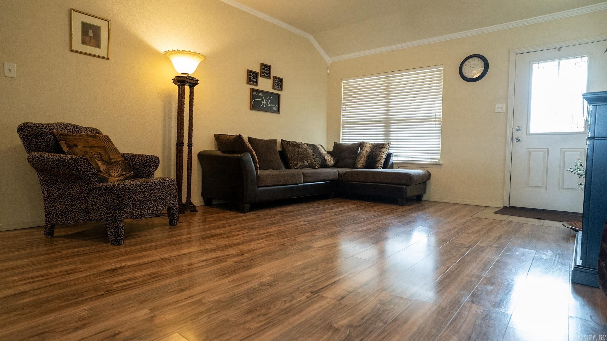 PARKWAY MEADOWS - Residential