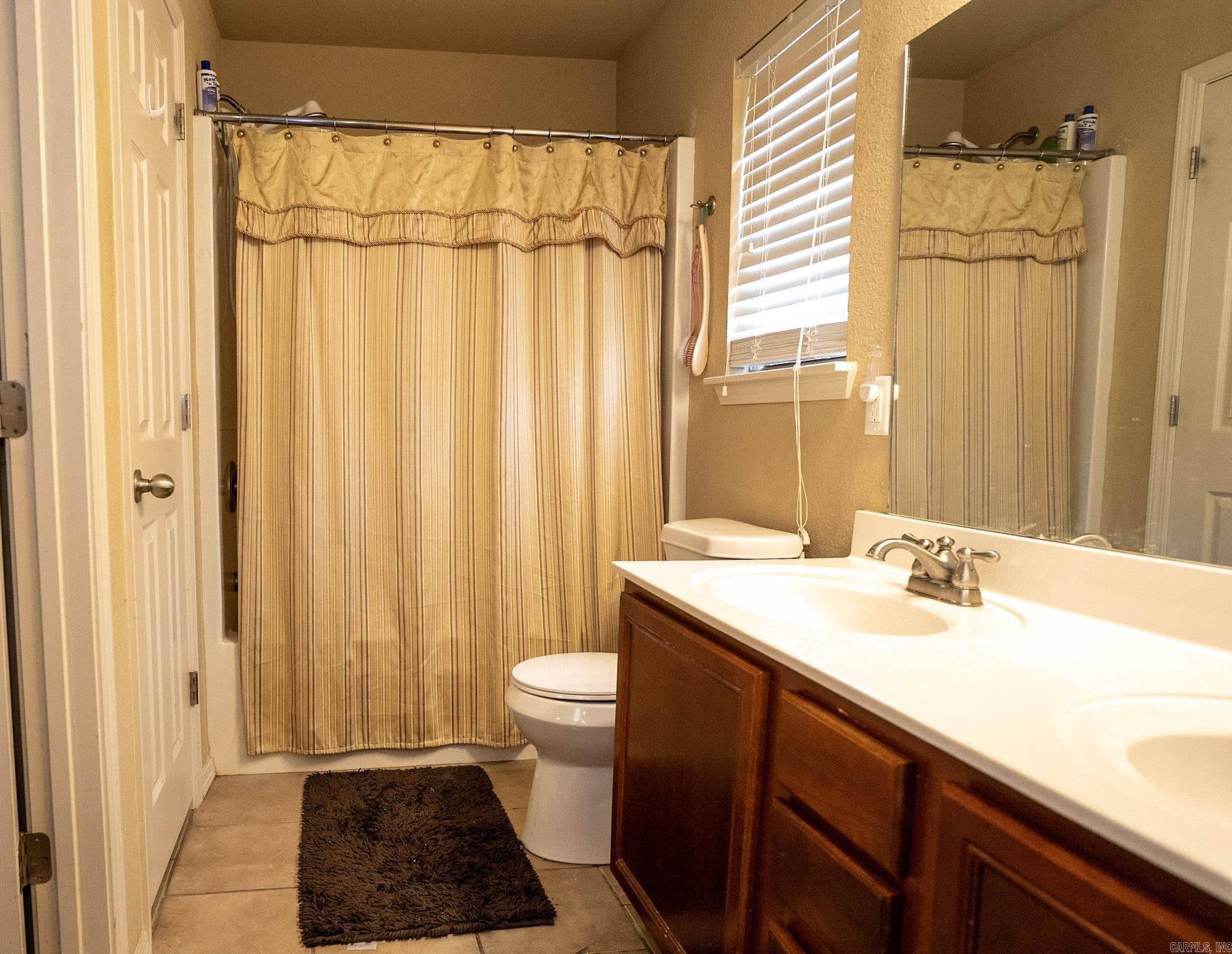 PARKWAY MEADOWS - Residential