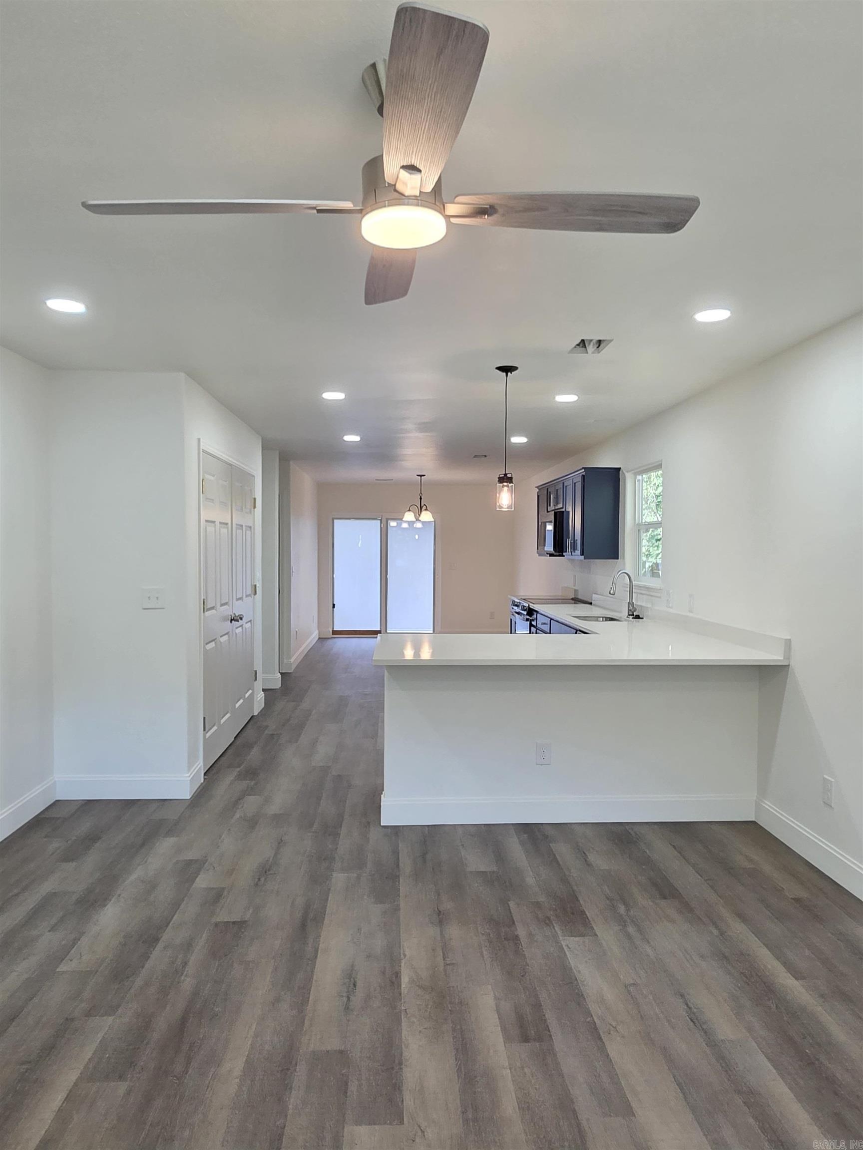 HSR BLK - Residential