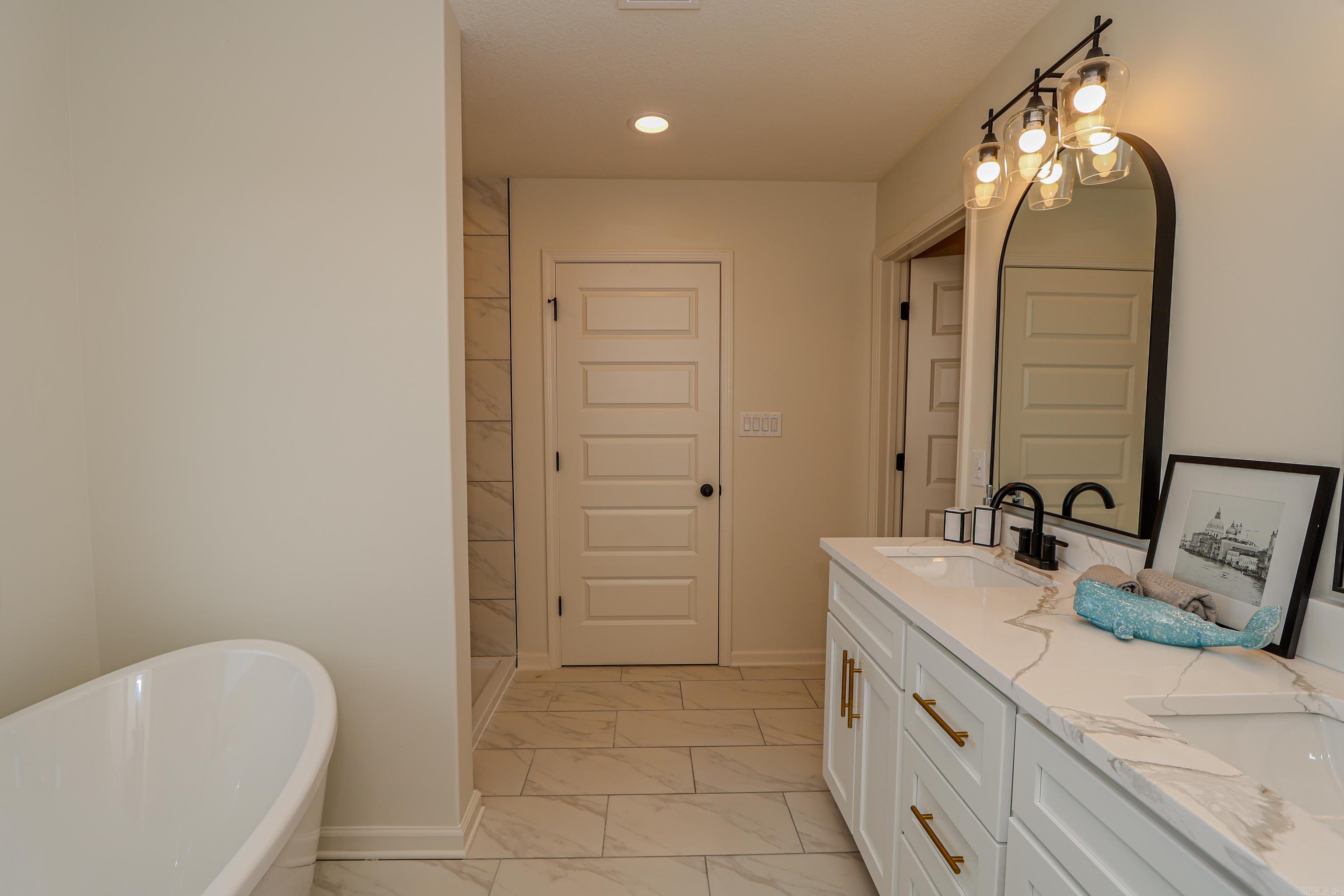 SILO RIDGE ESTATES - Residential