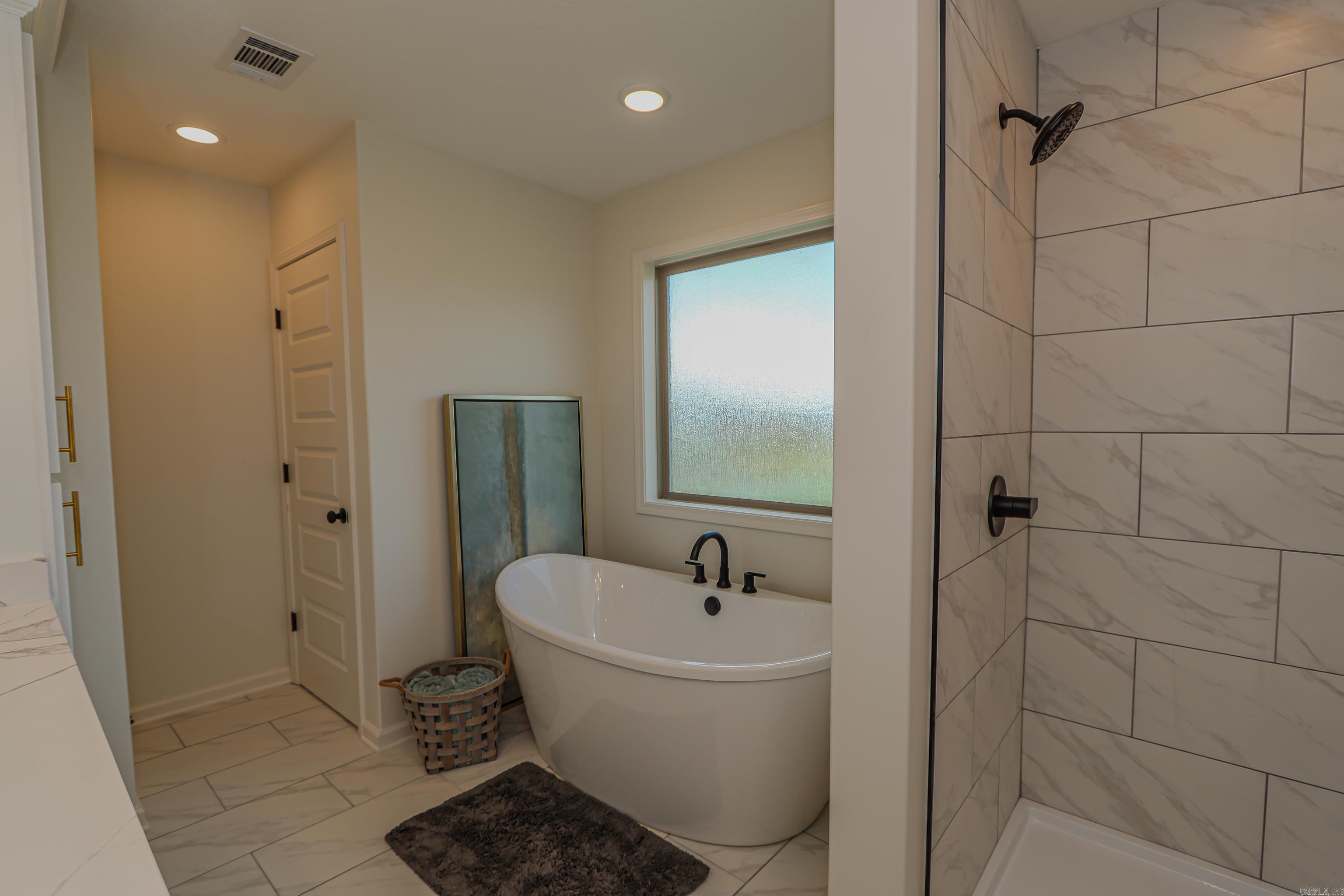 SILO RIDGE ESTATES - Residential