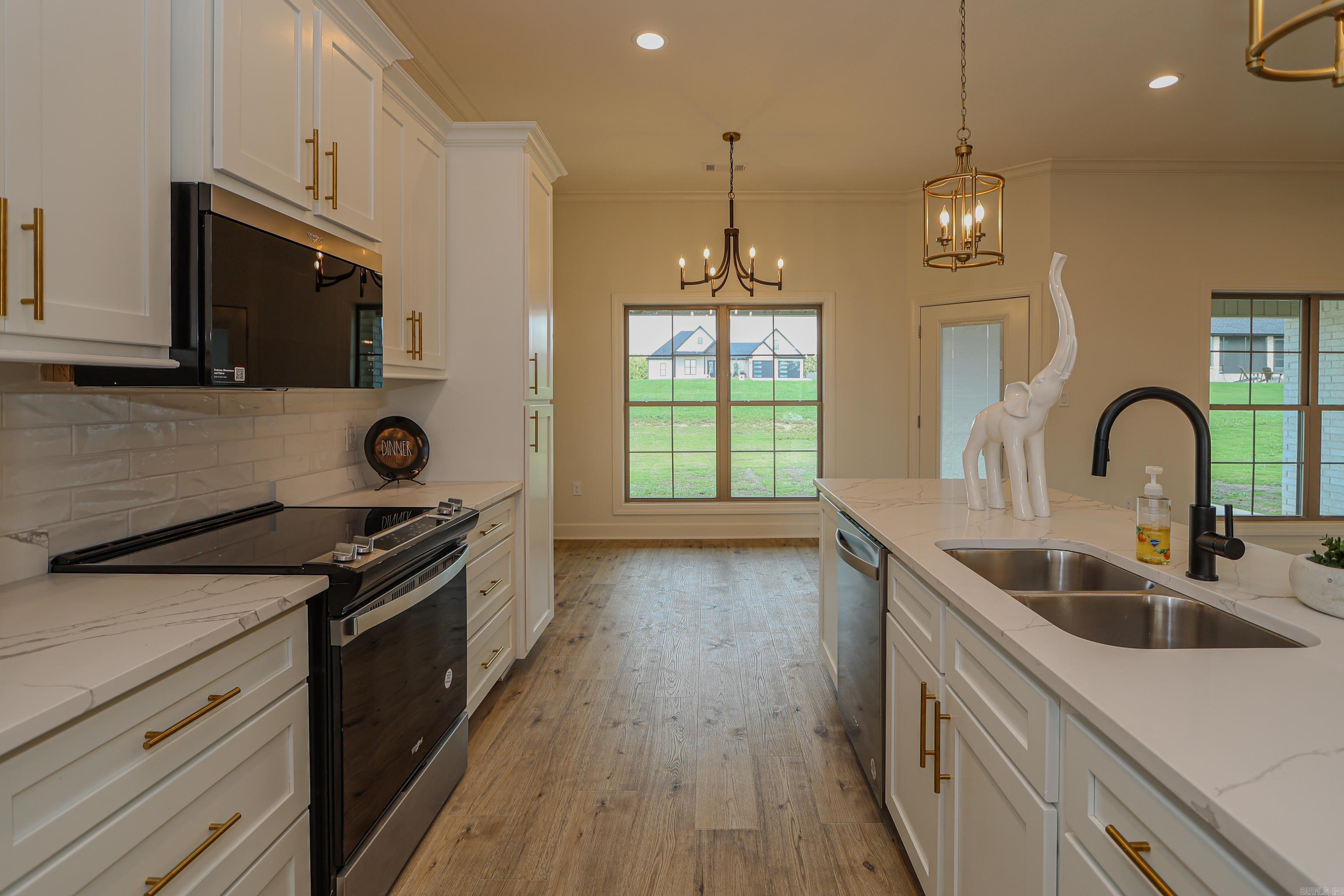 SILO RIDGE ESTATES - Residential