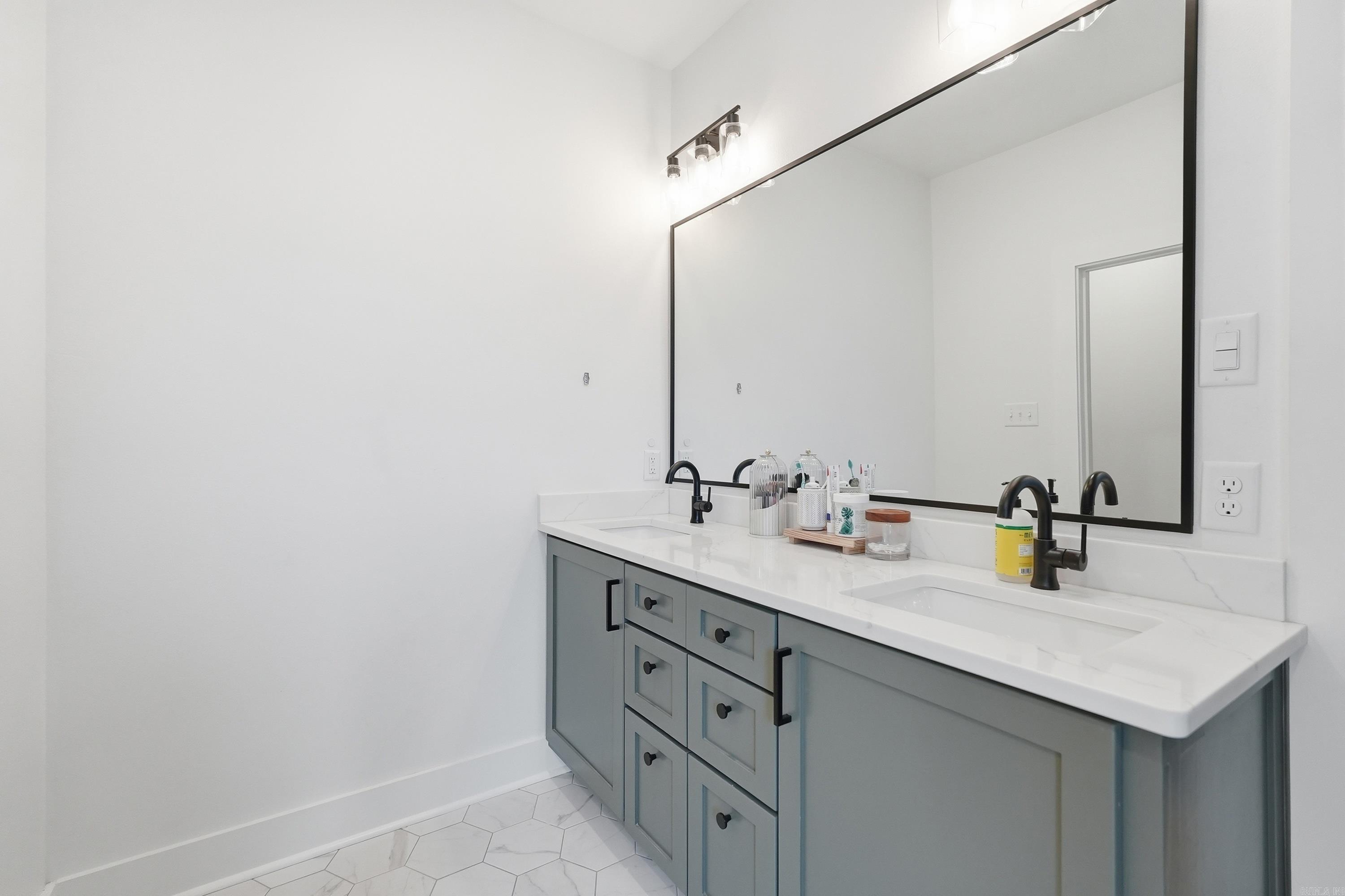 SYLVIA SPRINGS SUBDIVISION - Residential