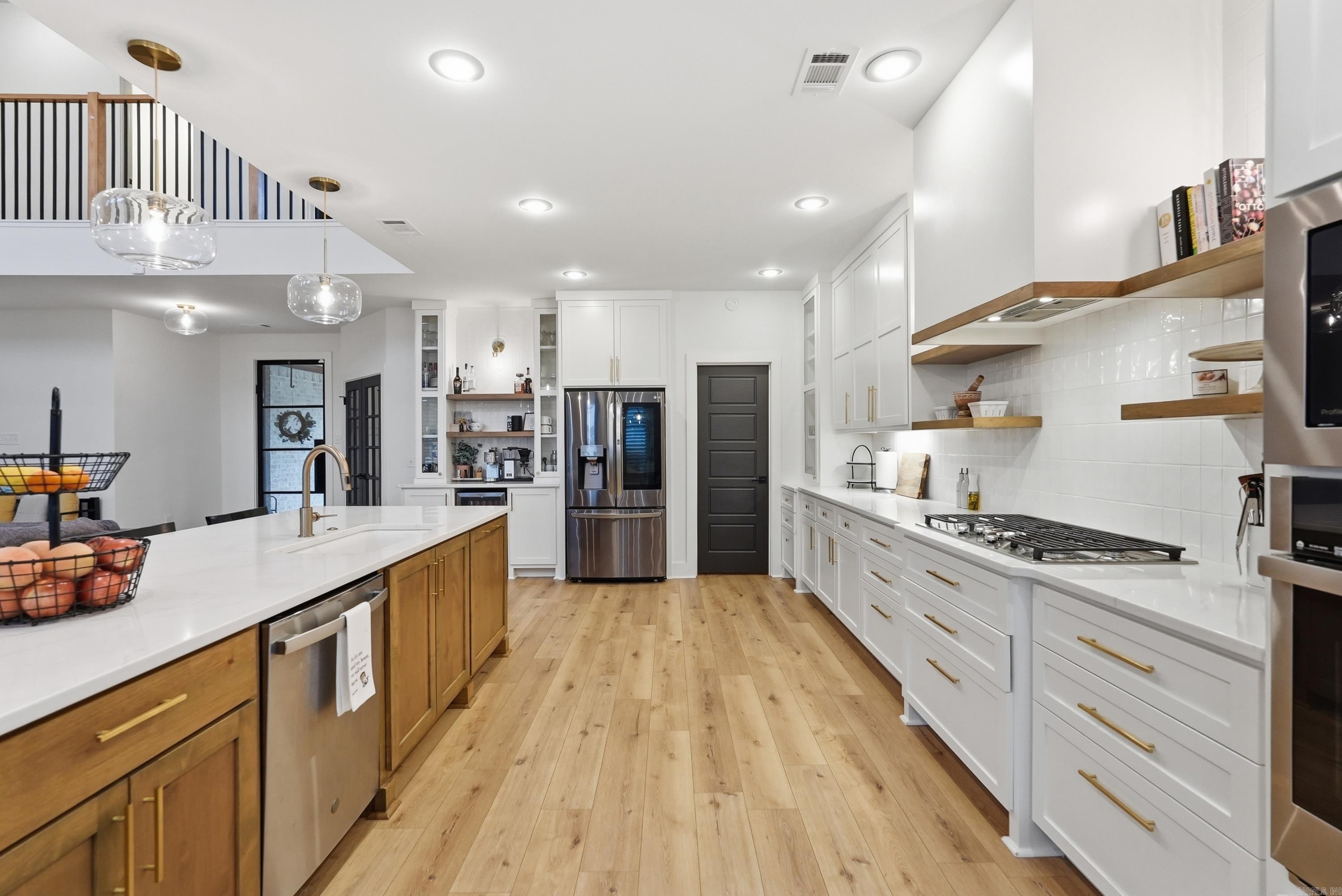SYLVIA SPRINGS SUBDIVISION - Residential