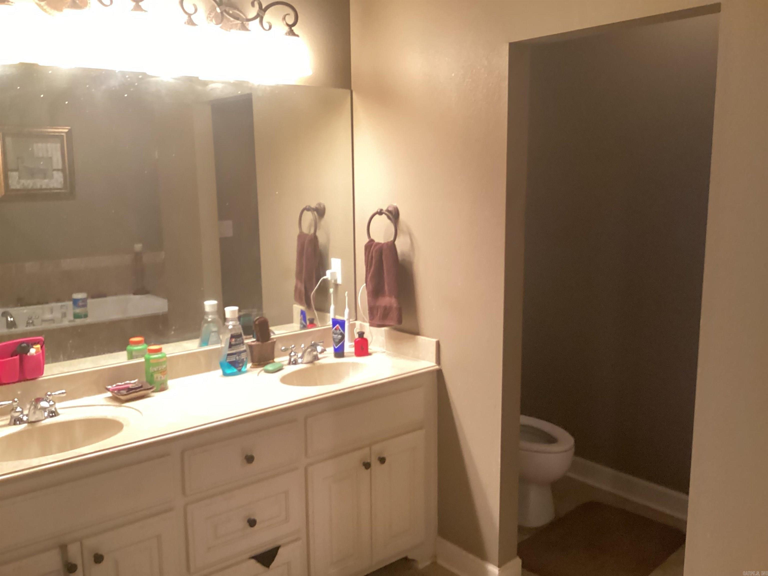 HURRICANE MEADOWS - Residential