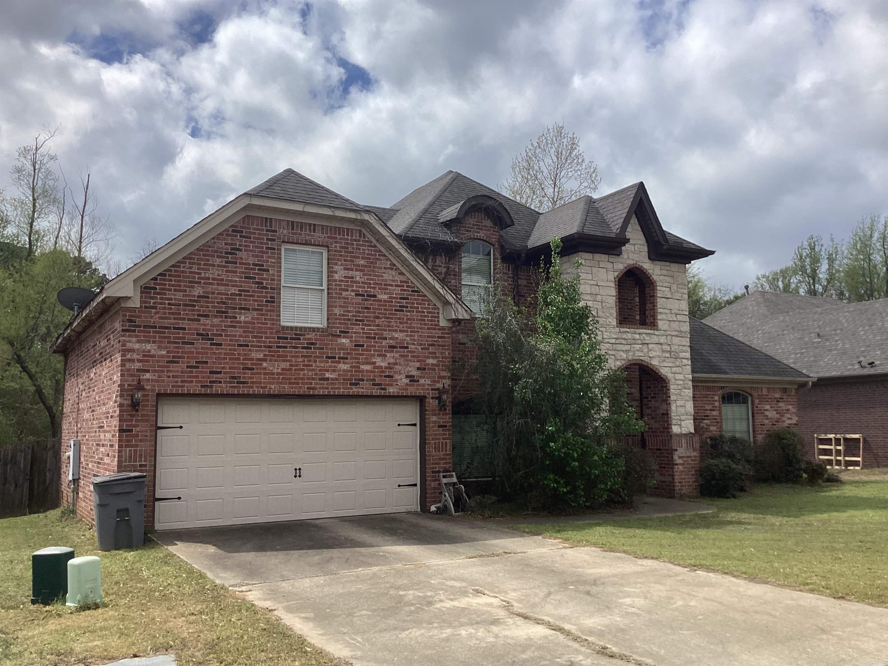 HURRICANE MEADOWS - Residential