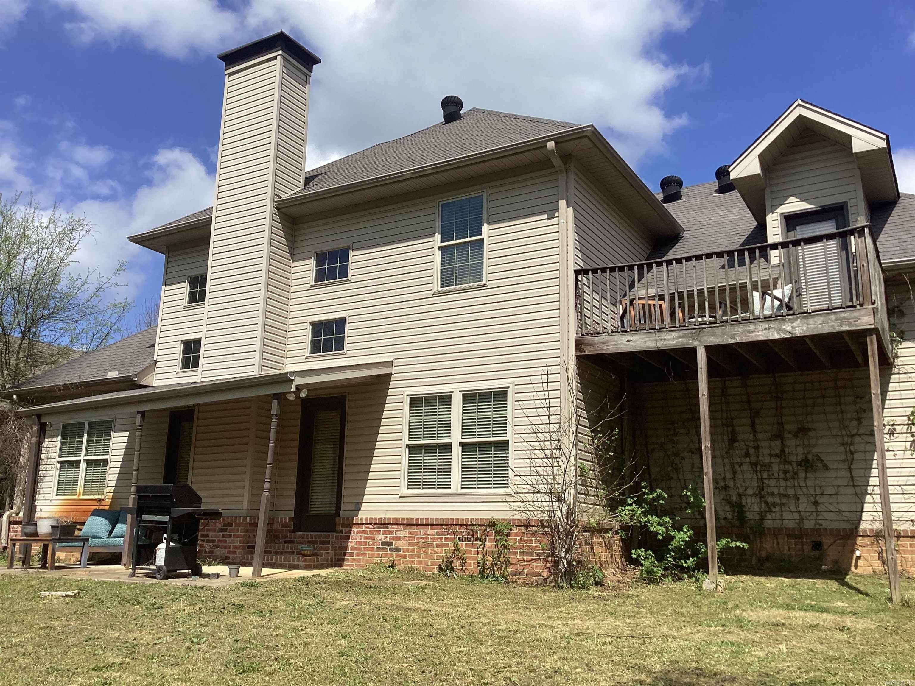 HURRICANE MEADOWS - Residential