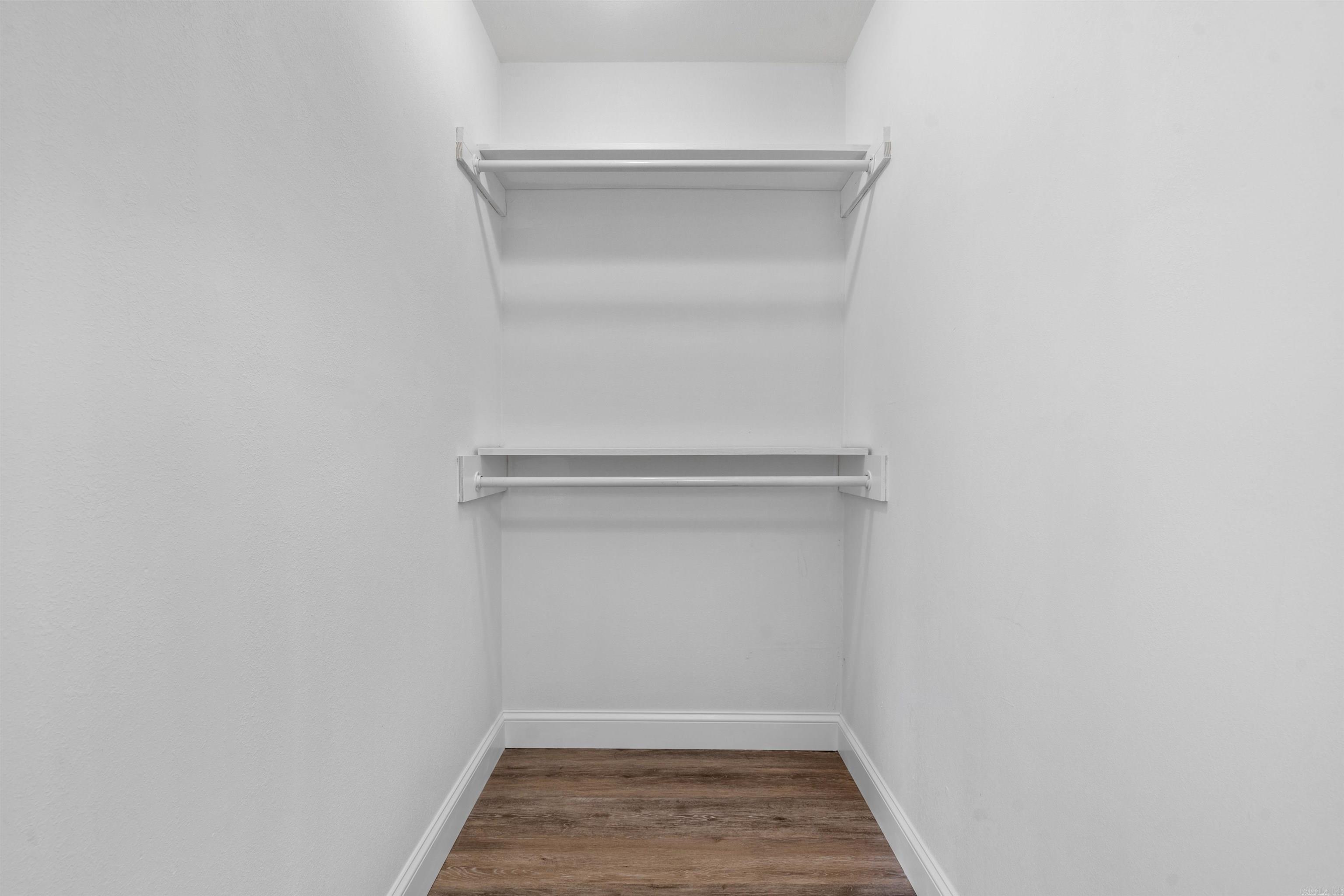 BEVERLY HILLS - Residential