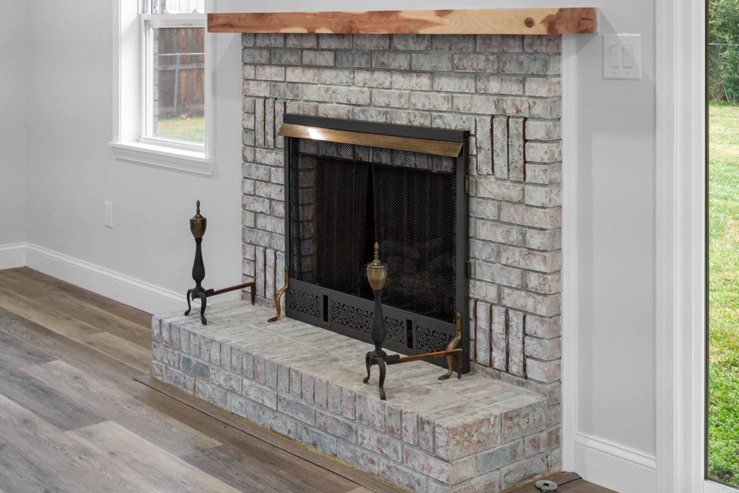 BEVERLY HILLS - Residential