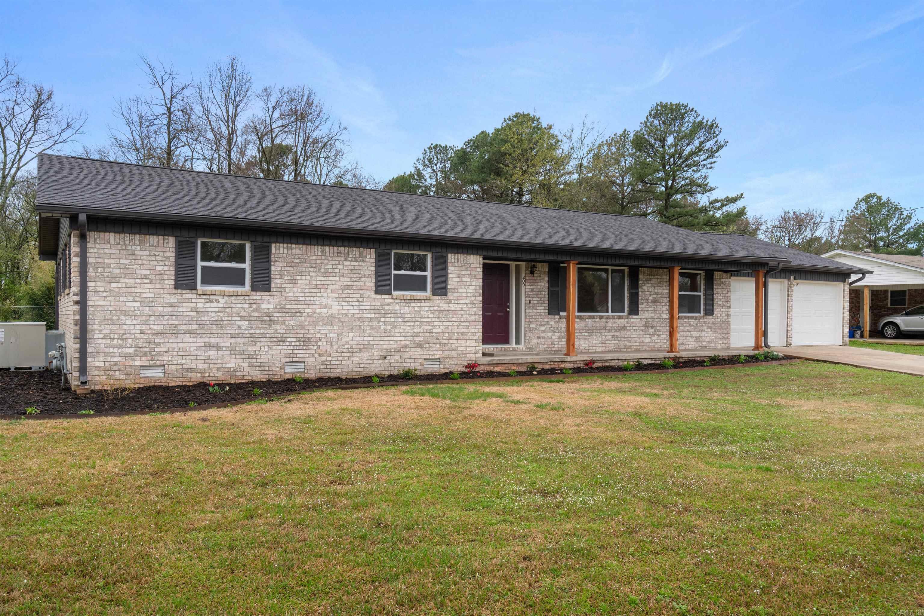 BEVERLY HILLS - Residential