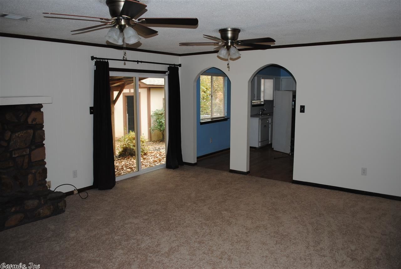 Tiffany Manor - Residential