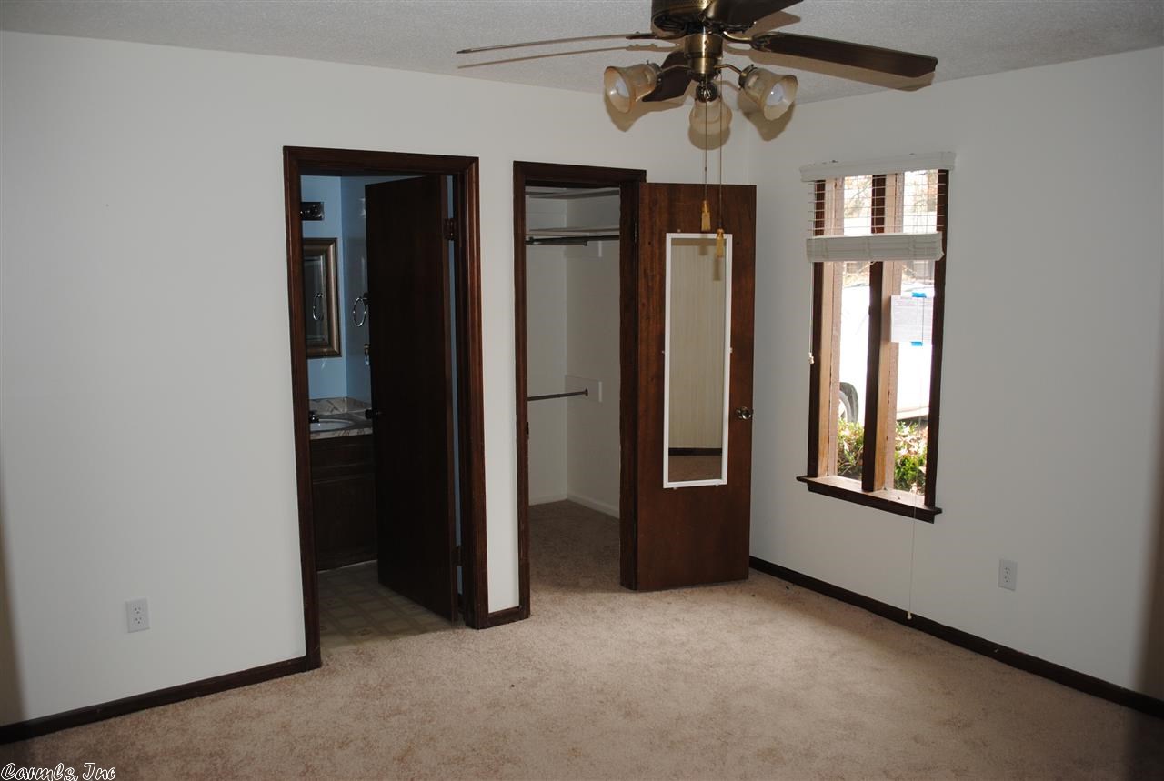 Tiffany Manor - Residential