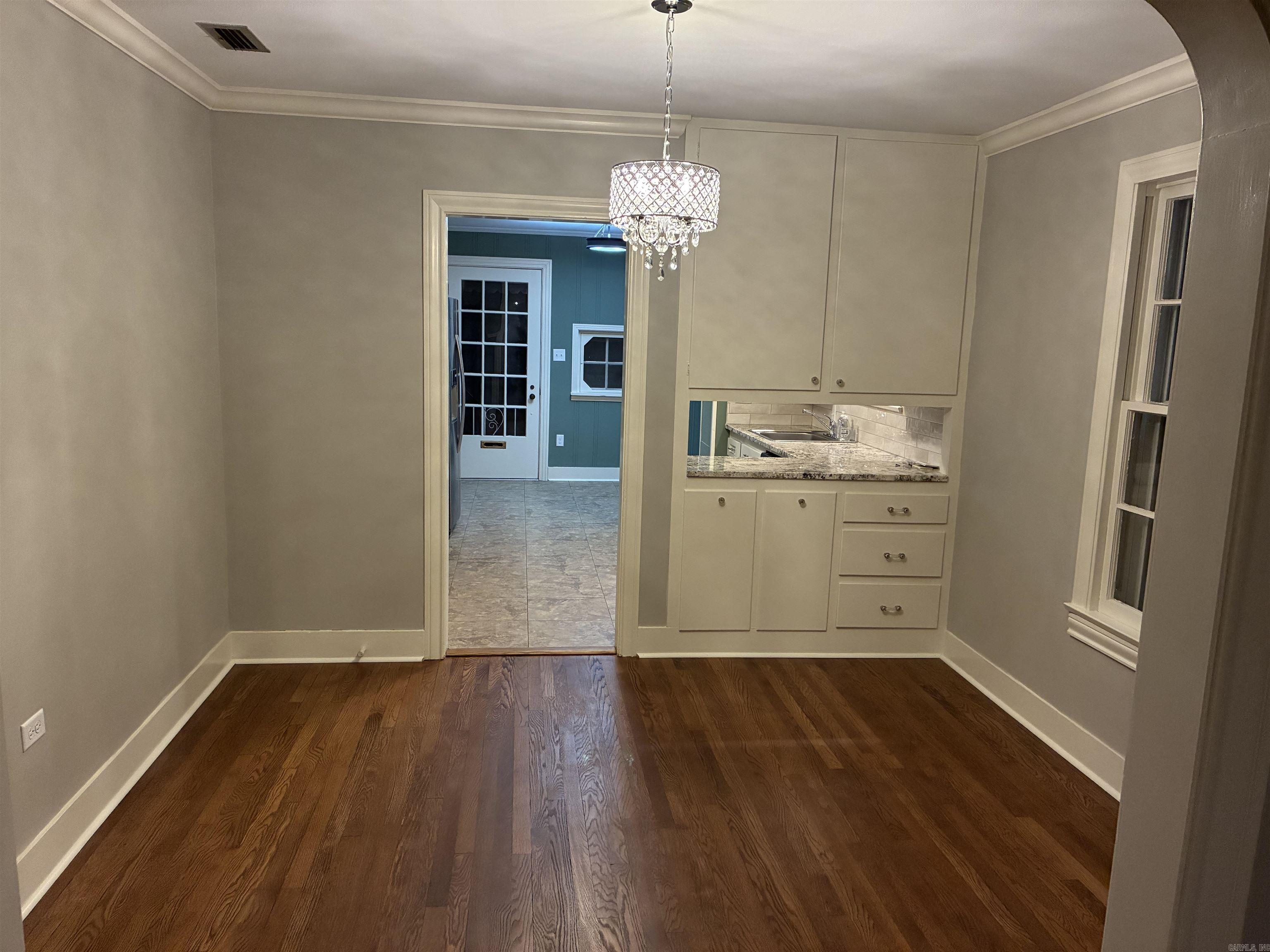 Delta Minor - Residential