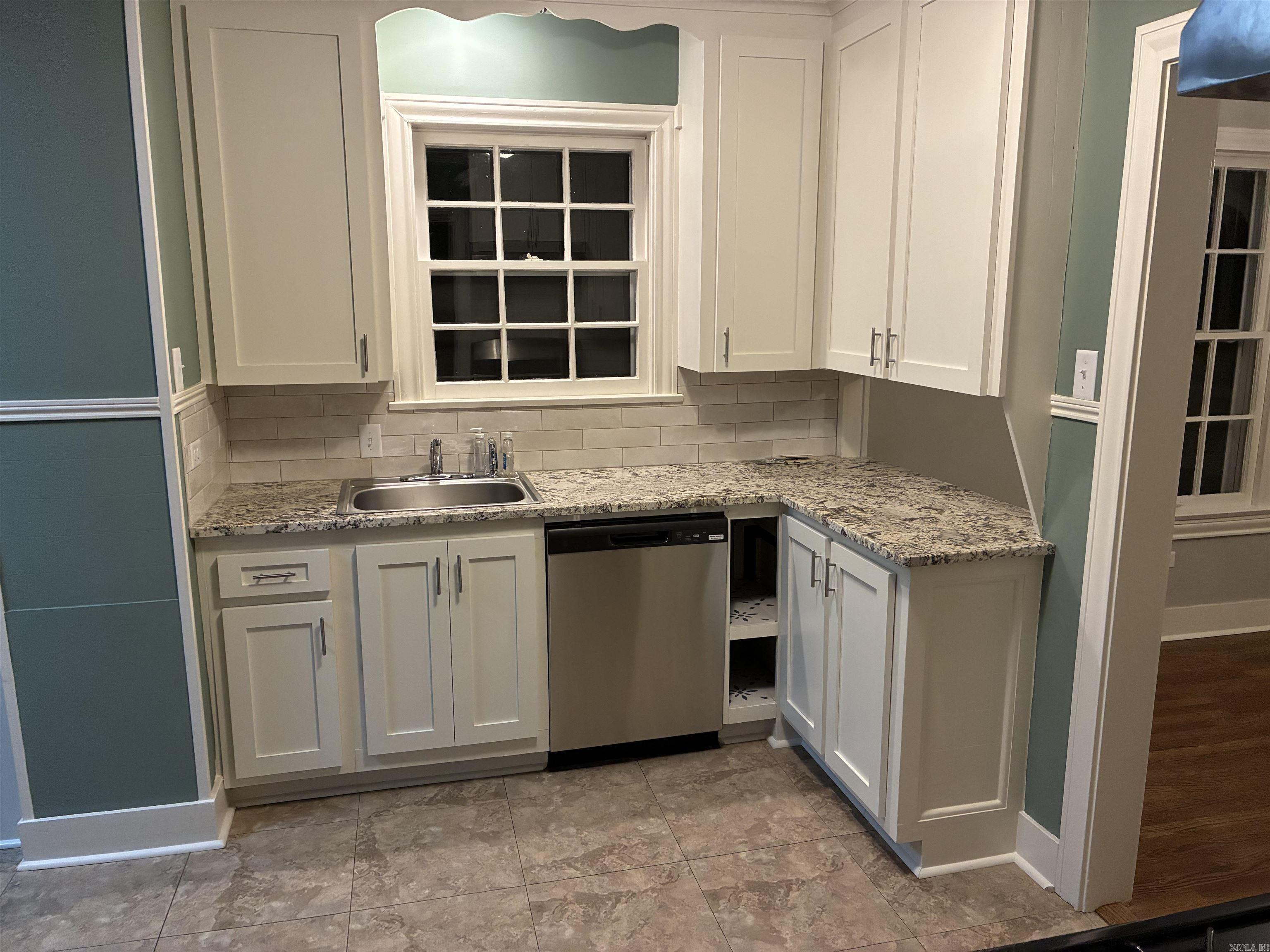 Delta Minor - Residential