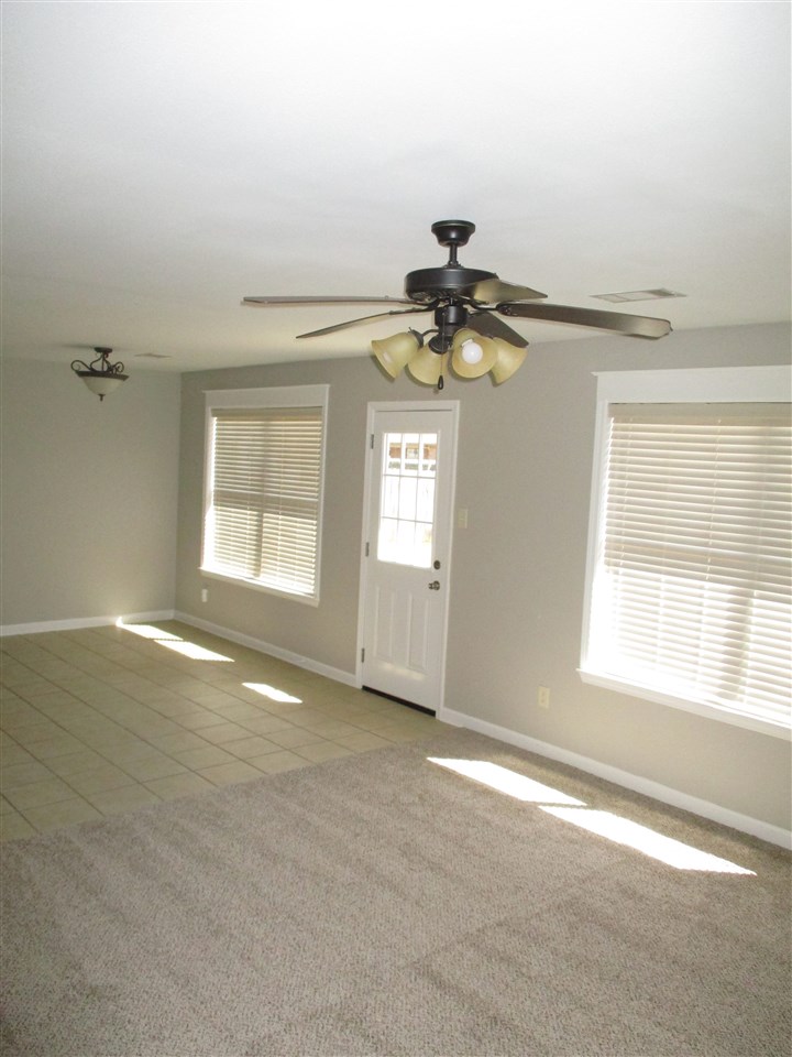 The Villages at Merlot Lane - Residential Lease