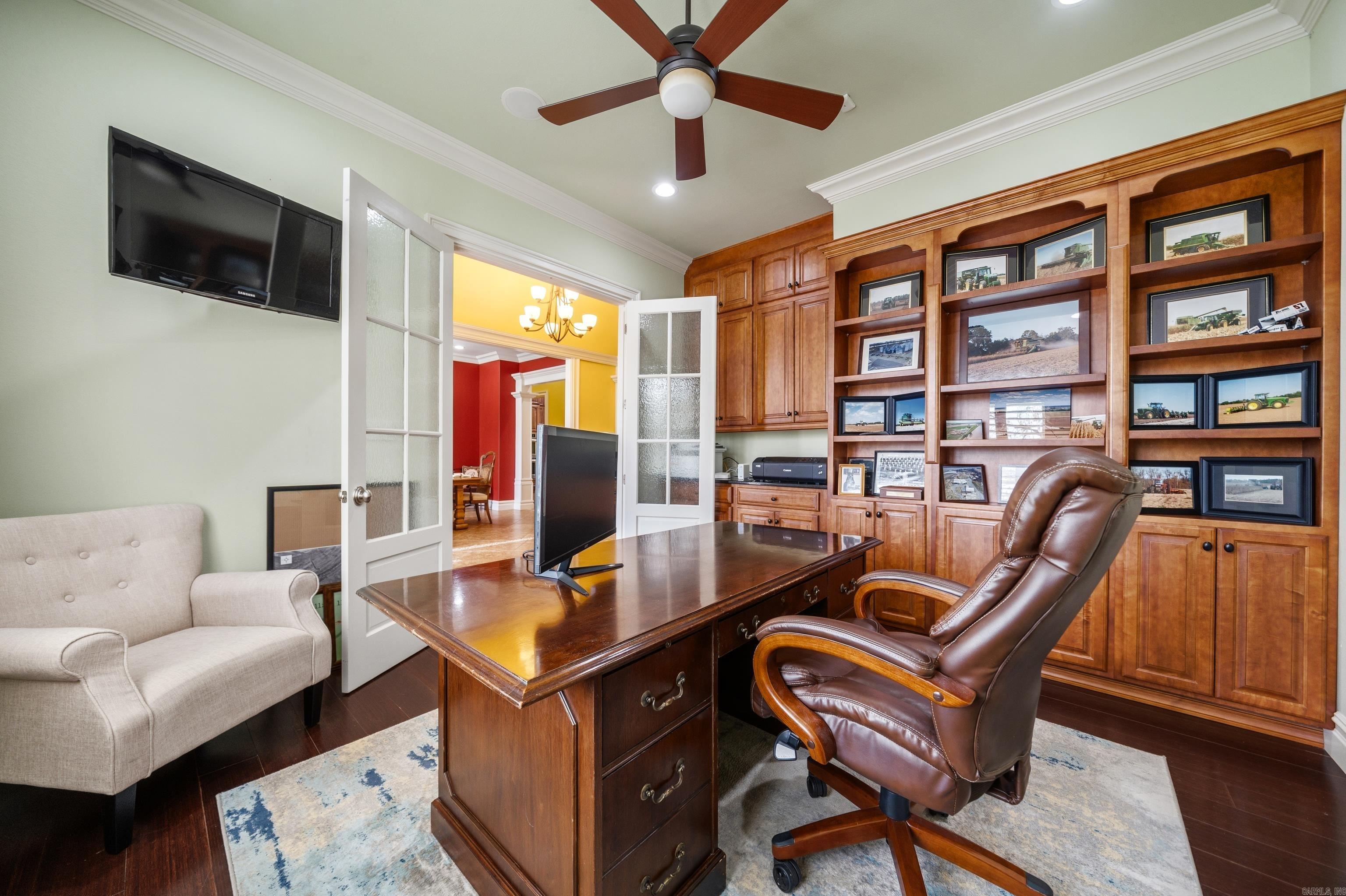 RED OAK - Residential