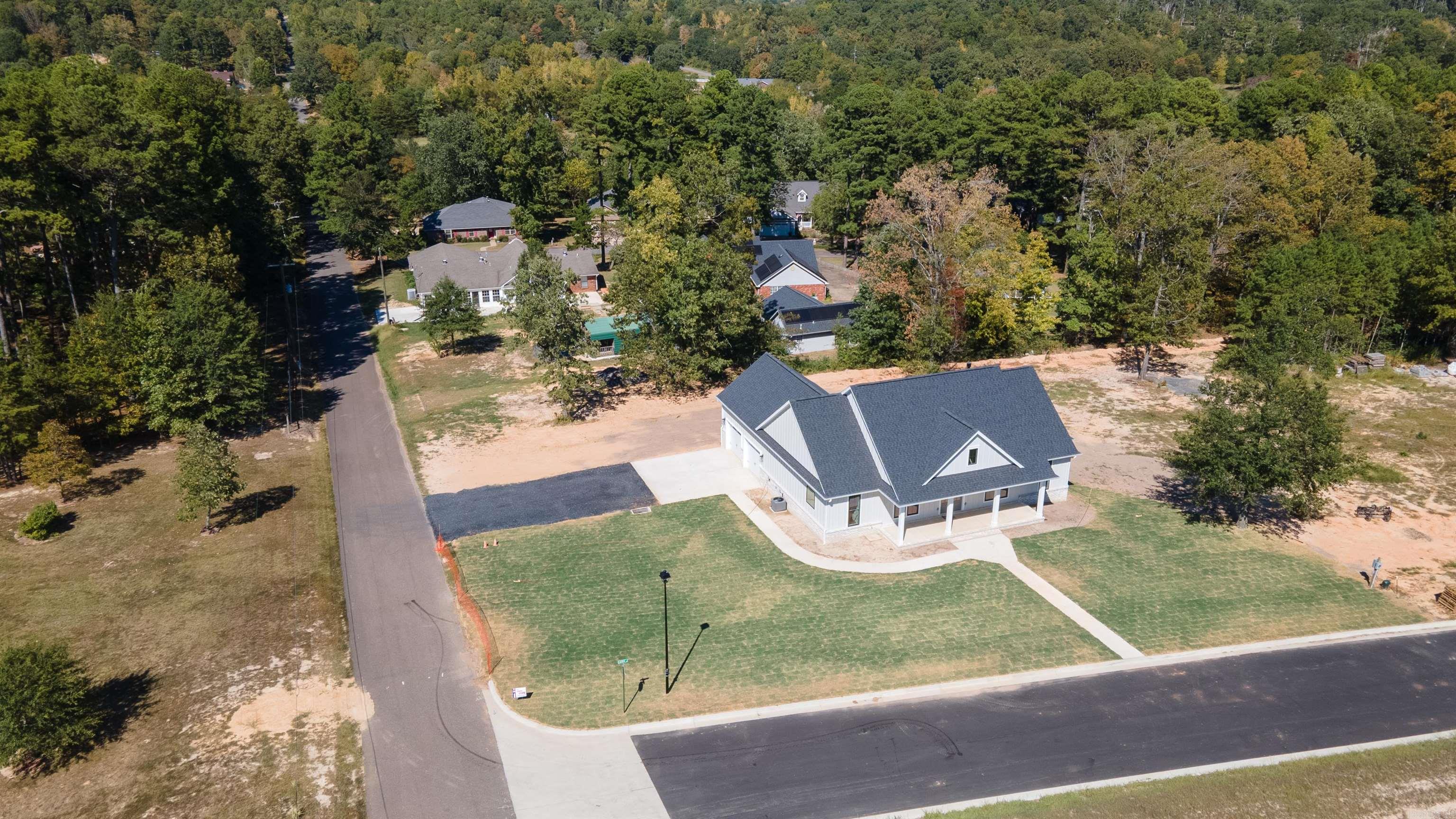 THE VILLAGE AT PRAIRIE CREEK - Residential