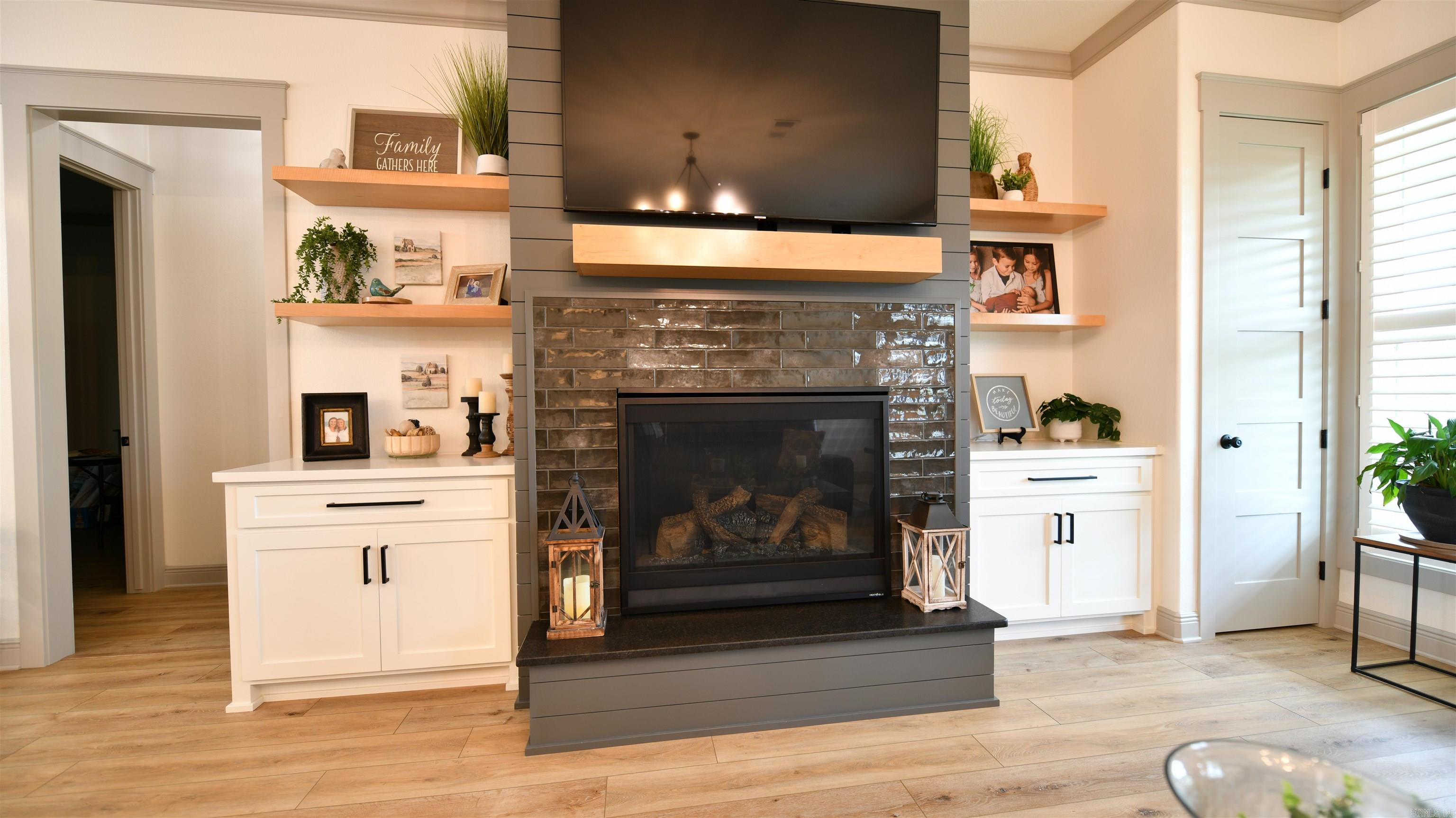 THE VILLAGE AT PRAIRIE CREEK - Residential