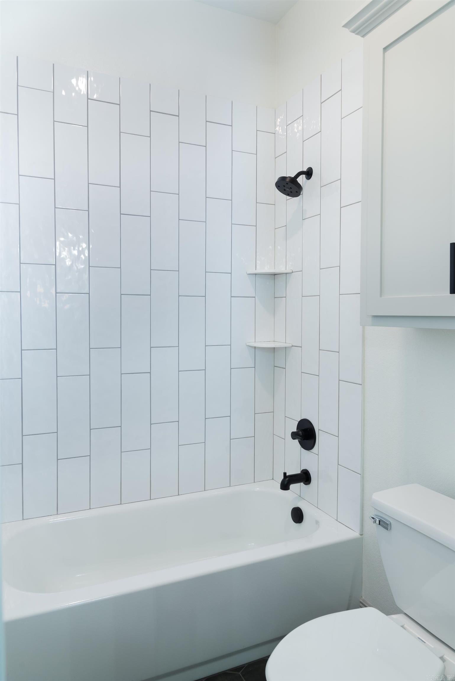 THE VILLAGE AT PRAIRIE CREEK - Residential