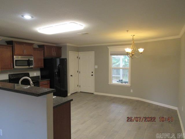 Crossing on the Green - Residential Lease