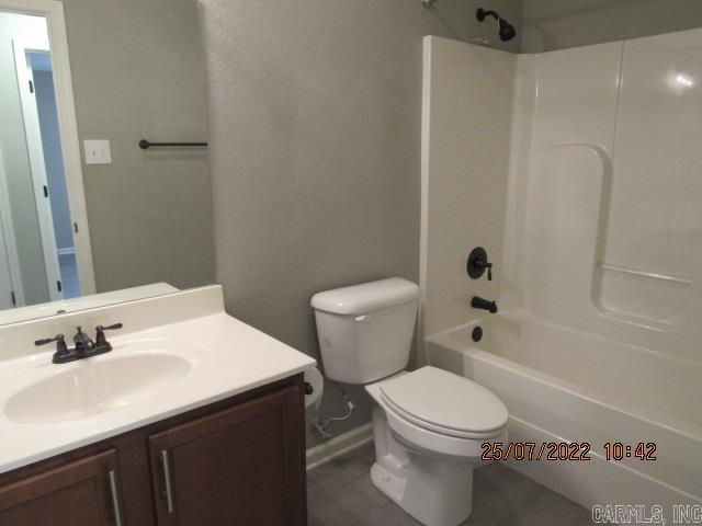 Crossing on the Green - Residential Lease